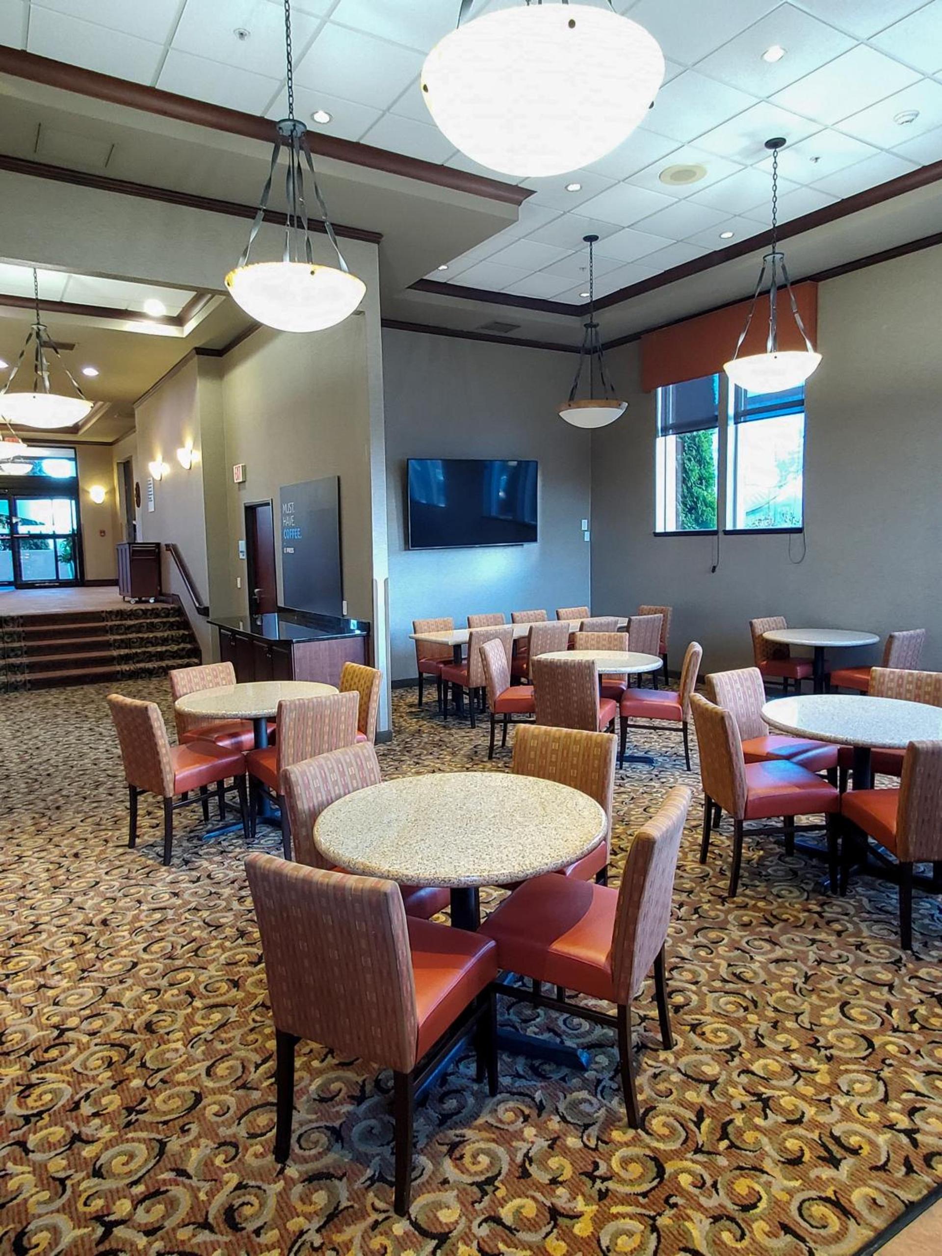 Holiday Inn Express Hotel & Suites Portland-Northwest Downtown by IHG photo 13
