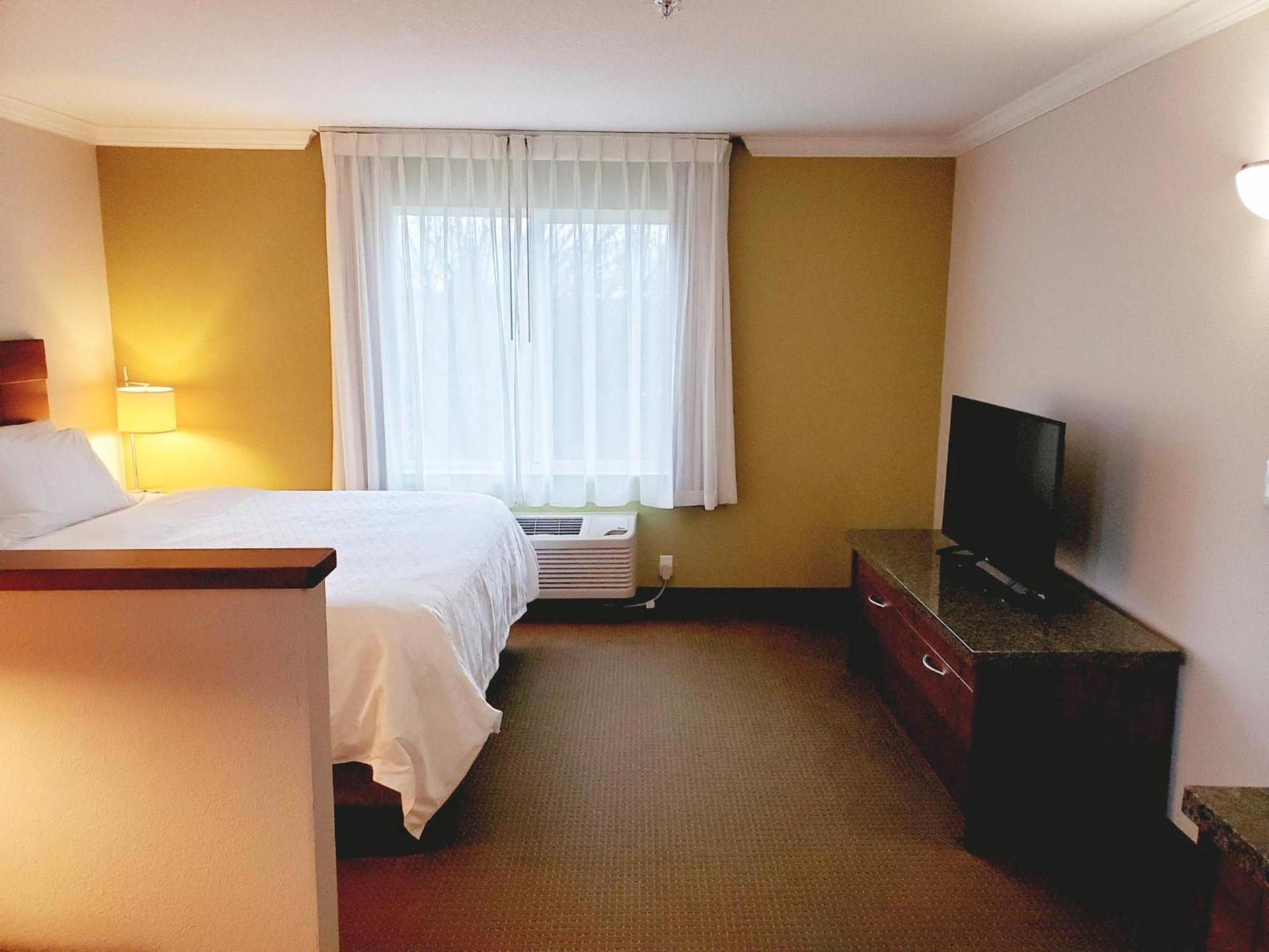 Holiday Inn Express Hotel & Suites Portland-Northwest Downtown by IHG photo 17