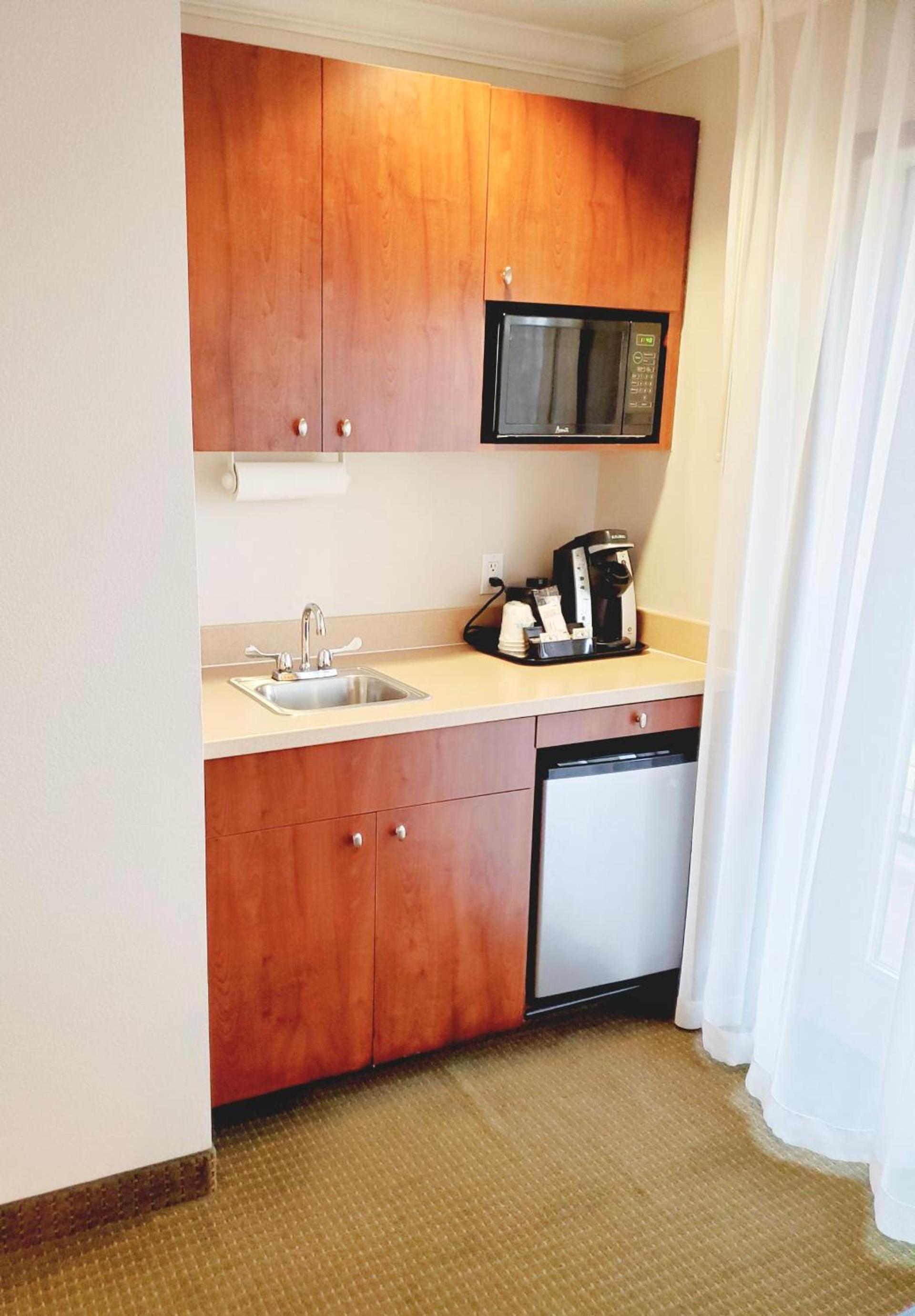 Holiday Inn Express Hotel & Suites Portland-Northwest Downtown by IHG photo 12