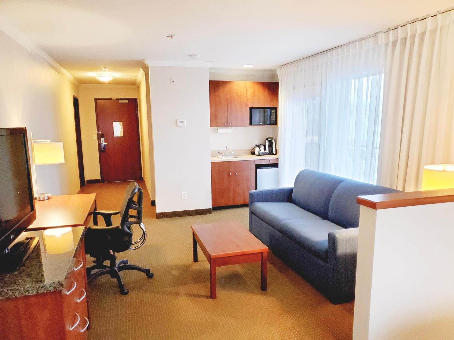 Holiday Inn Express Hotel & Suites Portland-Northwest Downtown by IHG photo 11