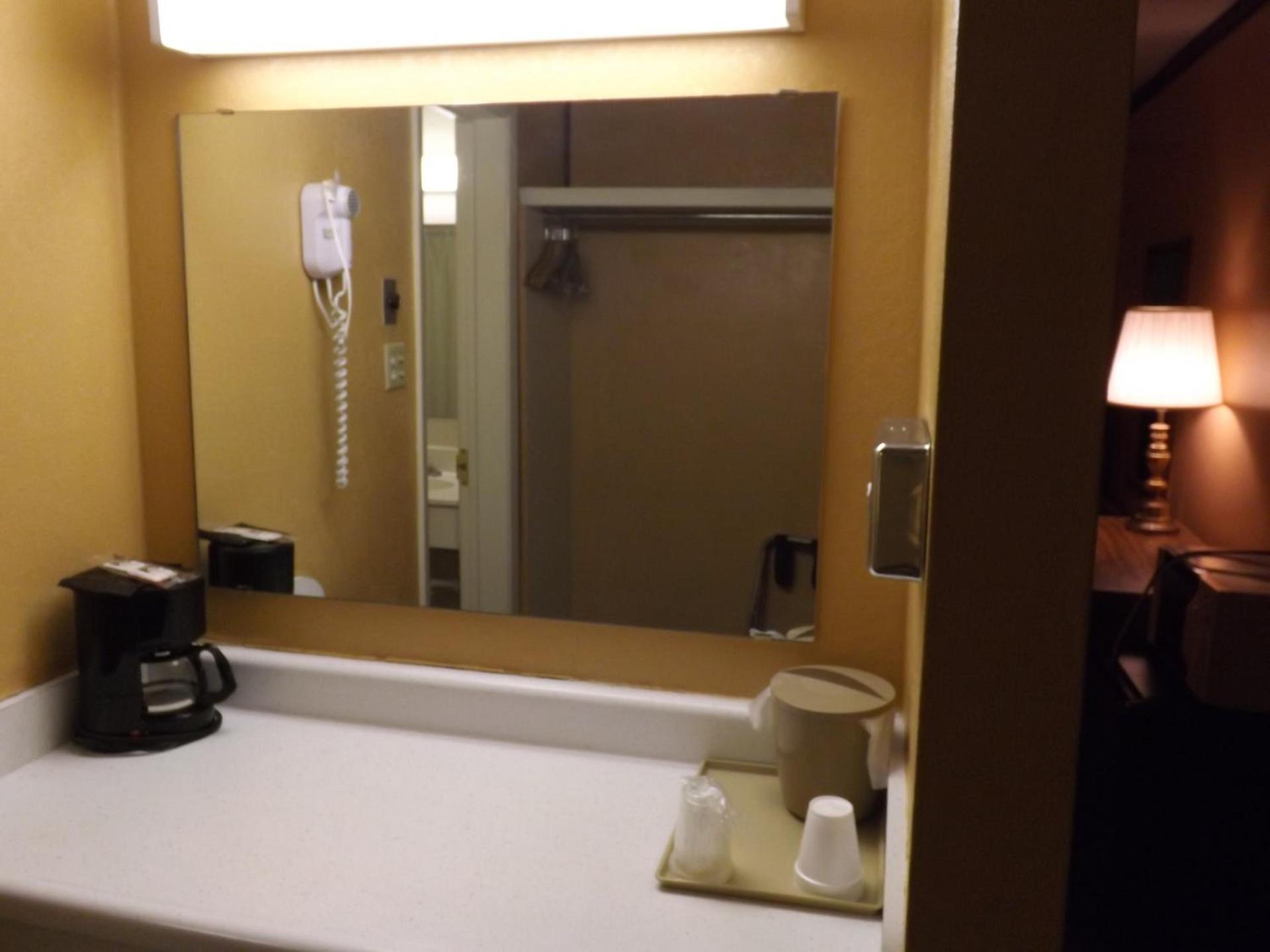 Tristar Inn Xpress photo 18