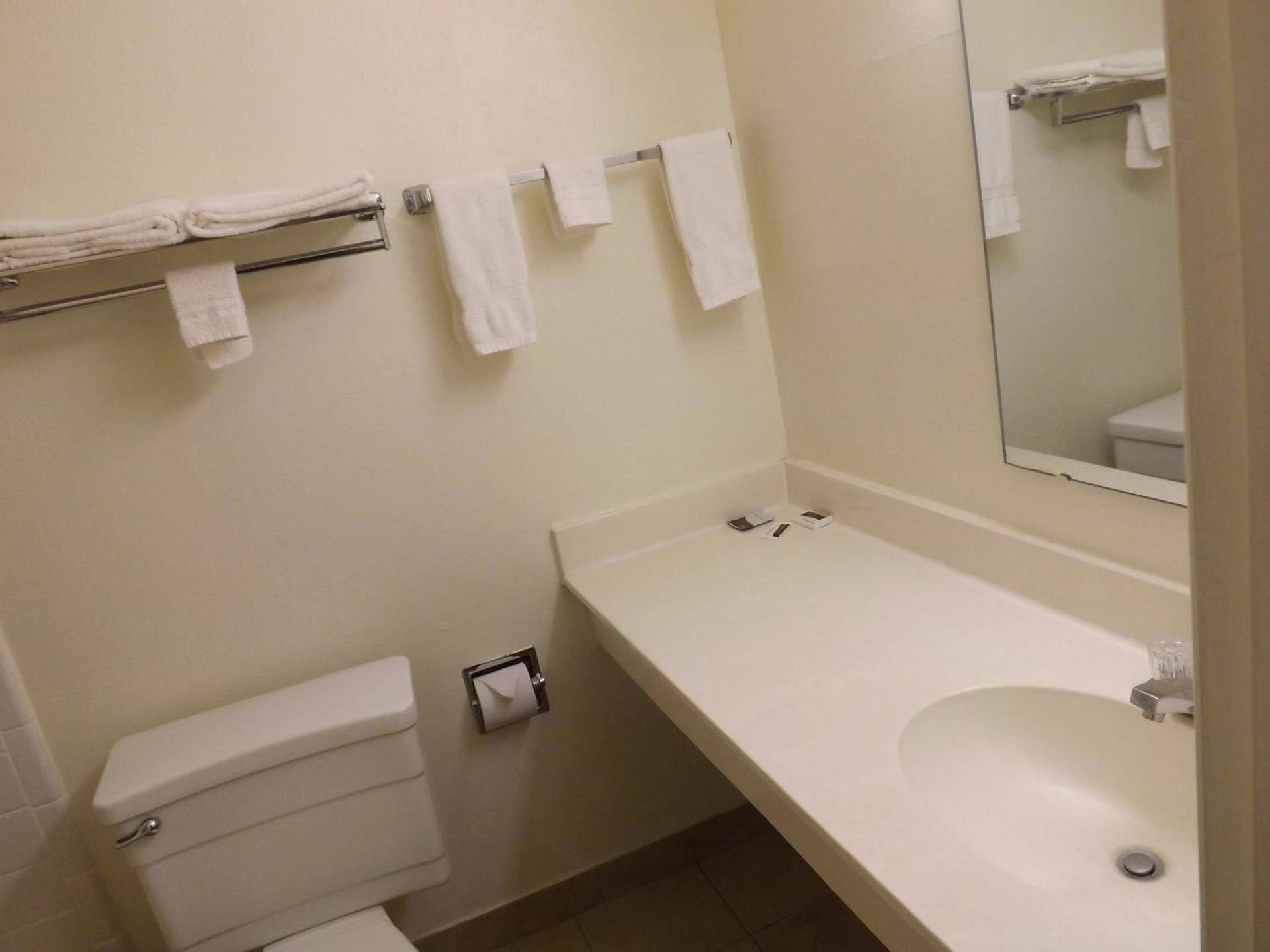 Tristar Inn Xpress photo 17