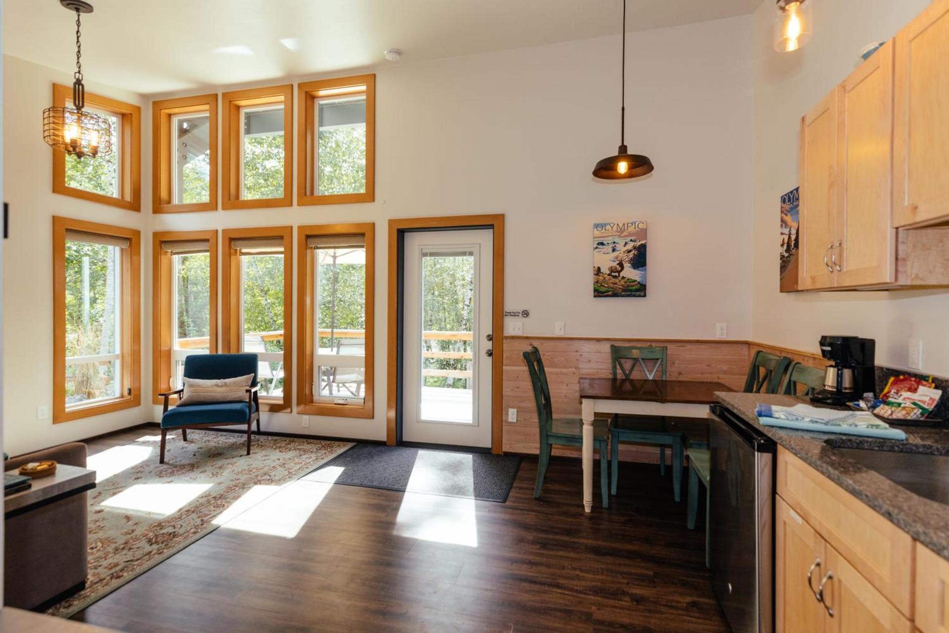 Hoh Valley Cabins photo 22