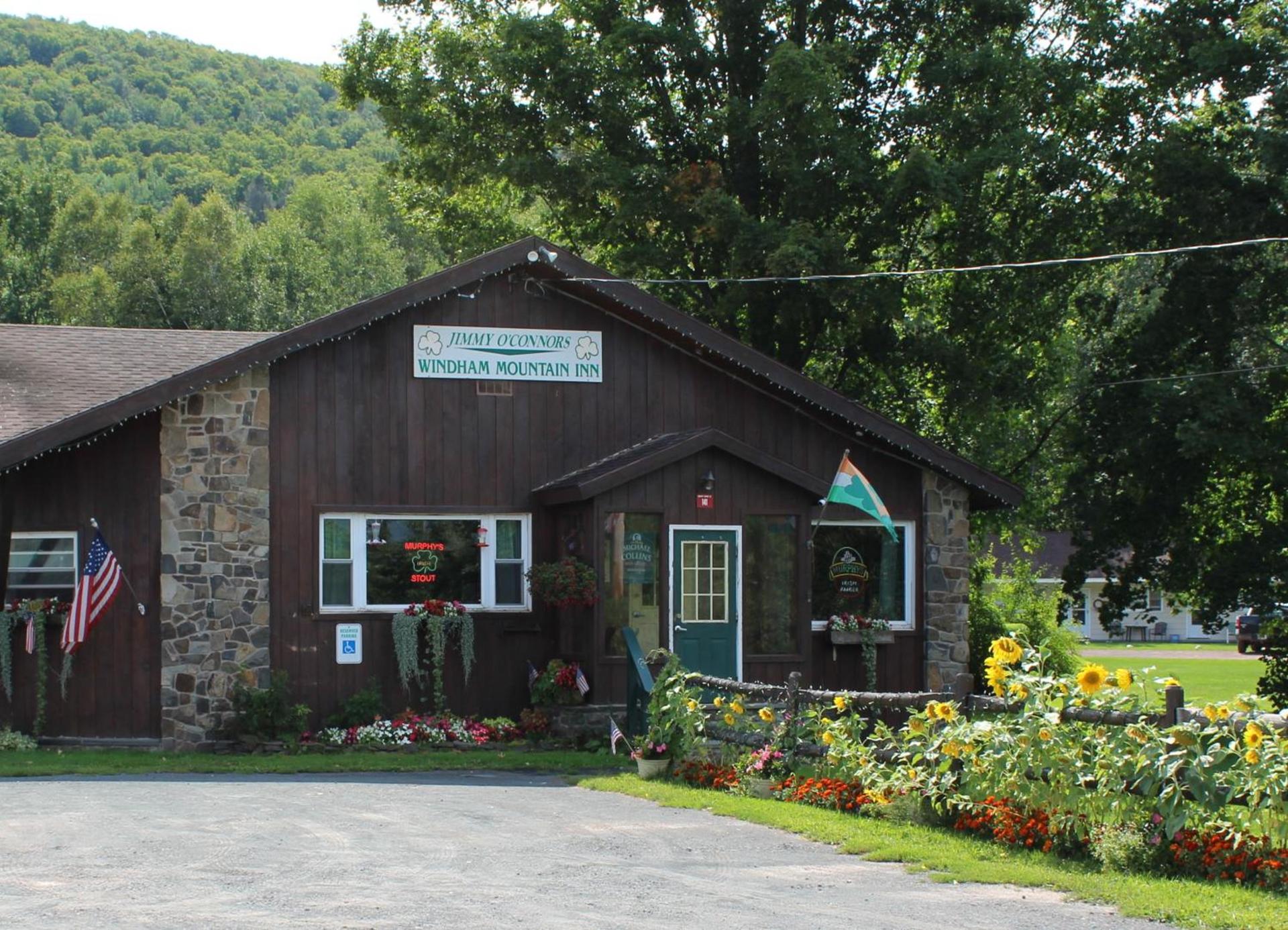 Jimmy OConnor's Windham Mtn Inn photo 13