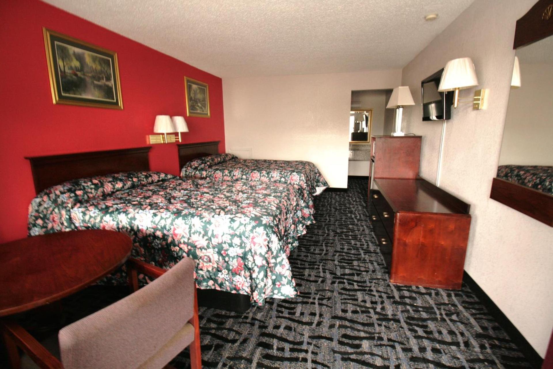 Economy Inn photo 3