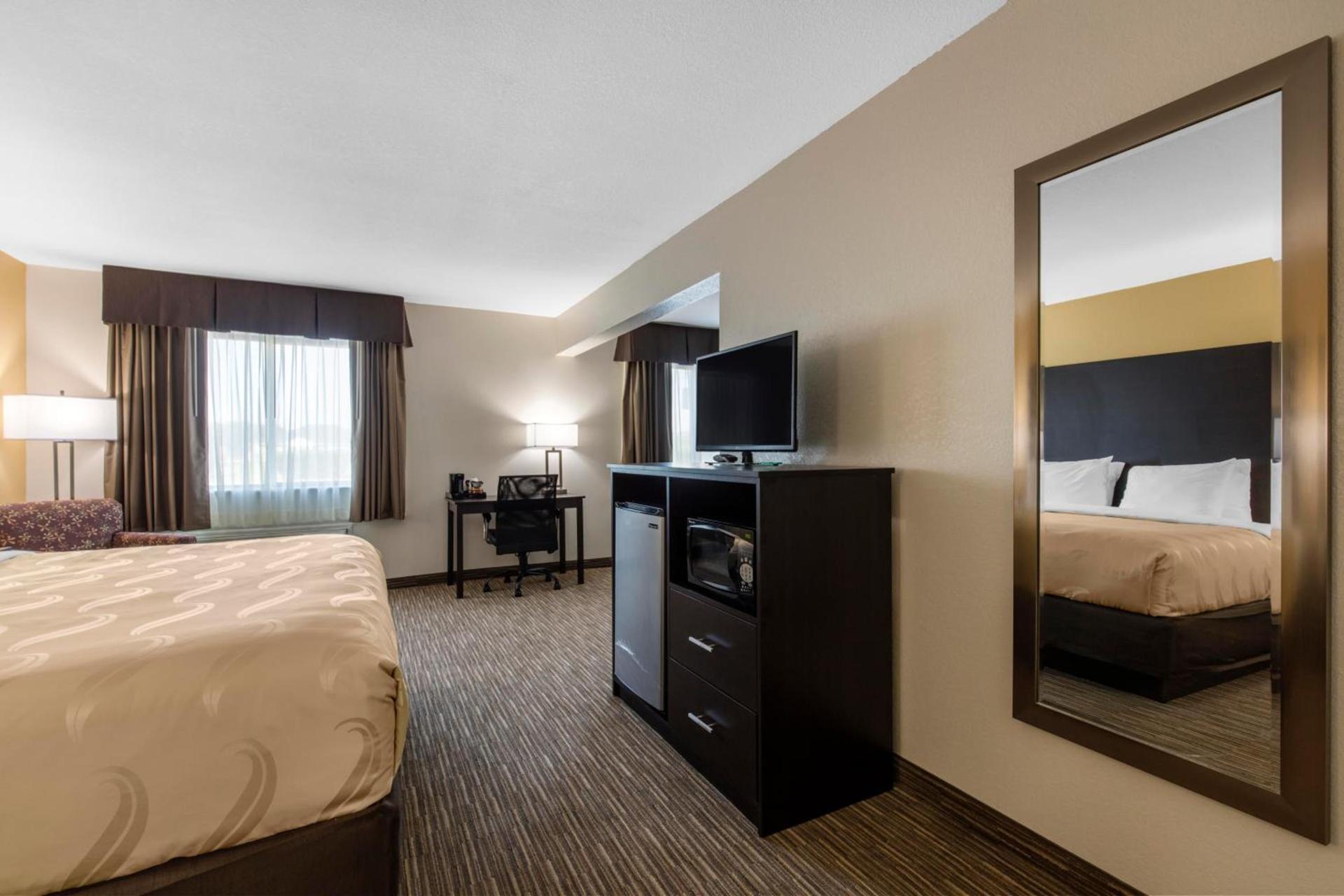 Quality Inn & Suites Metropolis I-24 photo 27