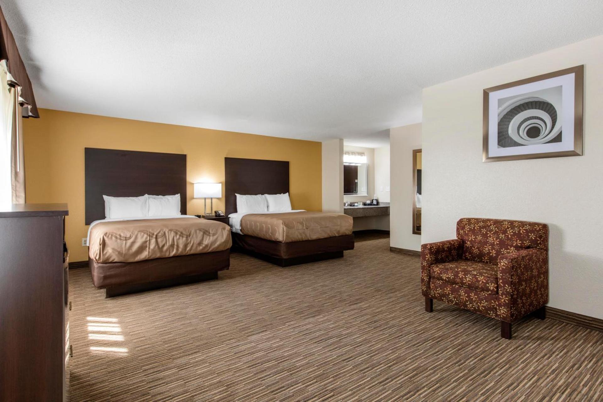 Quality Inn & Suites Metropolis I-24 photo 19