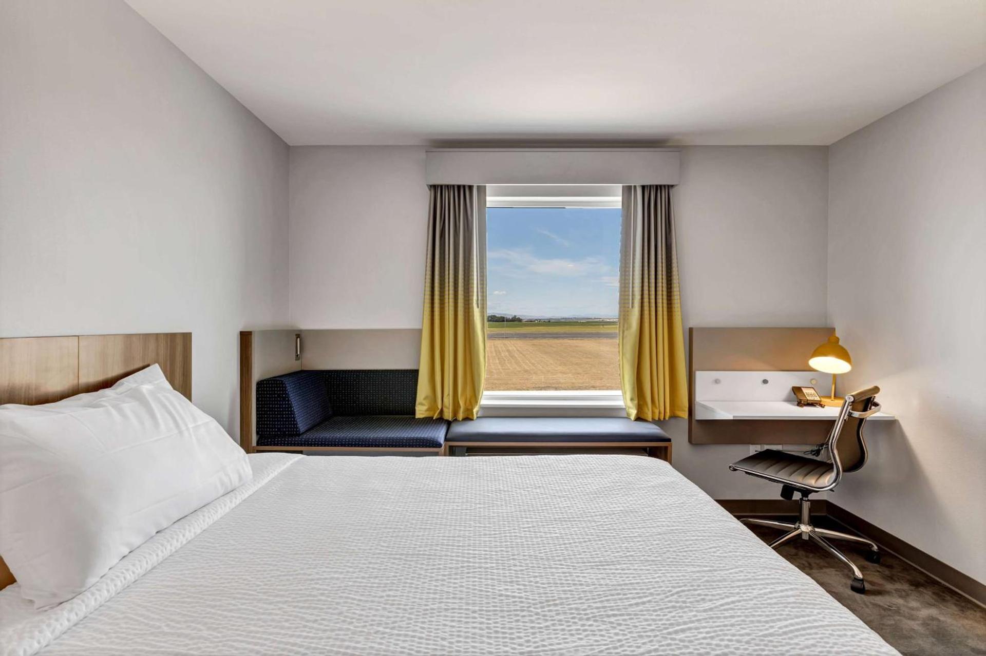 Holiday Inn Express & Suites George - Quincy South by IHG photo 22