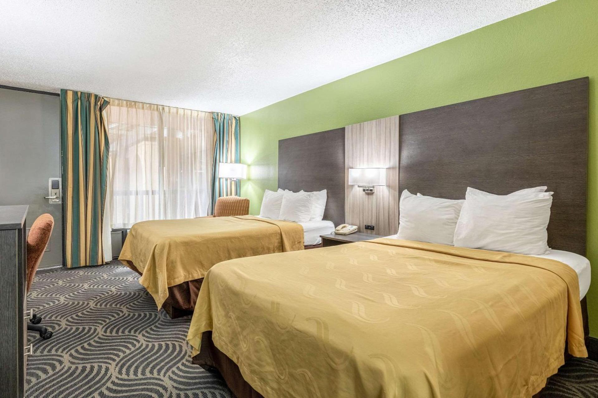 Quality Inn photo 14