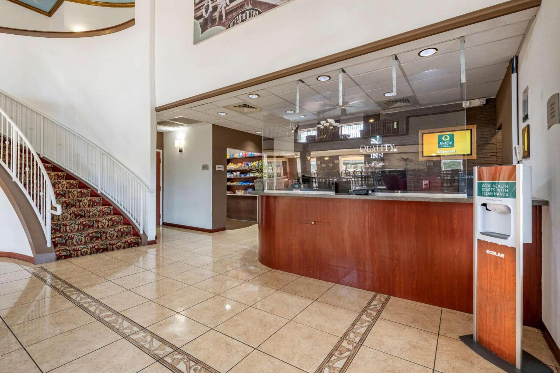 Quality Inn Zephyrhills-Dade City photo 3