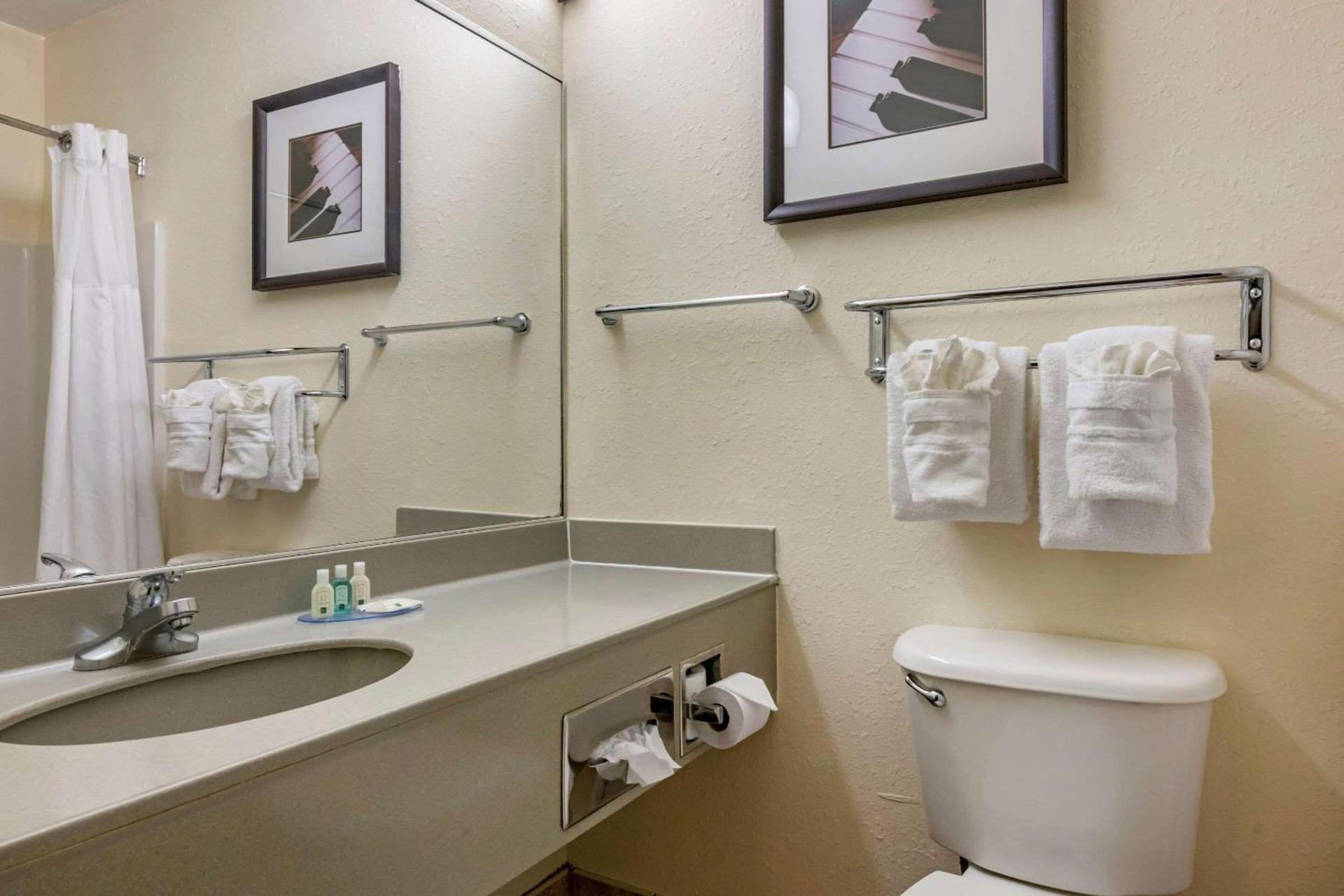 Quality Inn Zephyrhills-Dade City photo 15