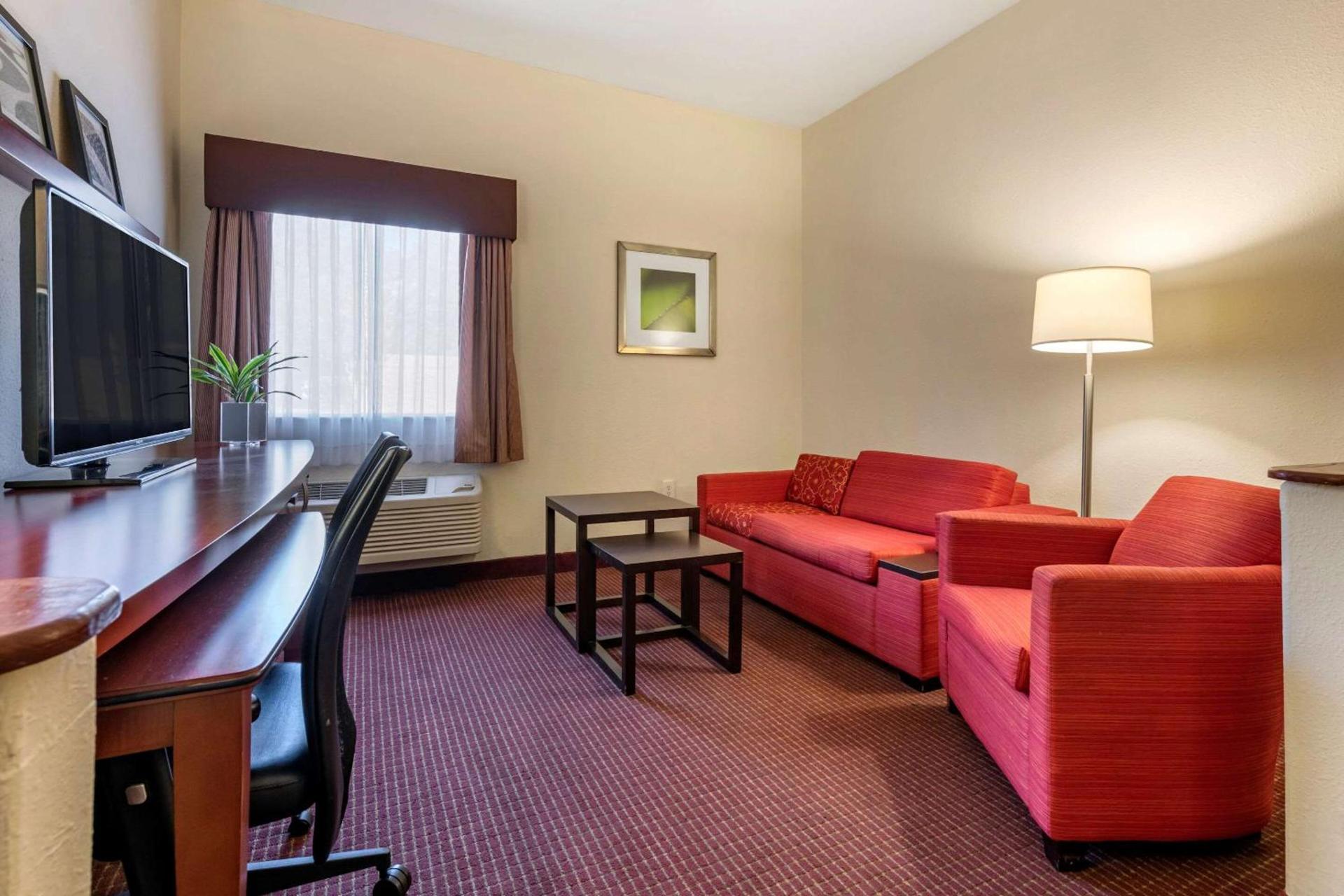 Quality Inn Zephyrhills-Dade City photo 22