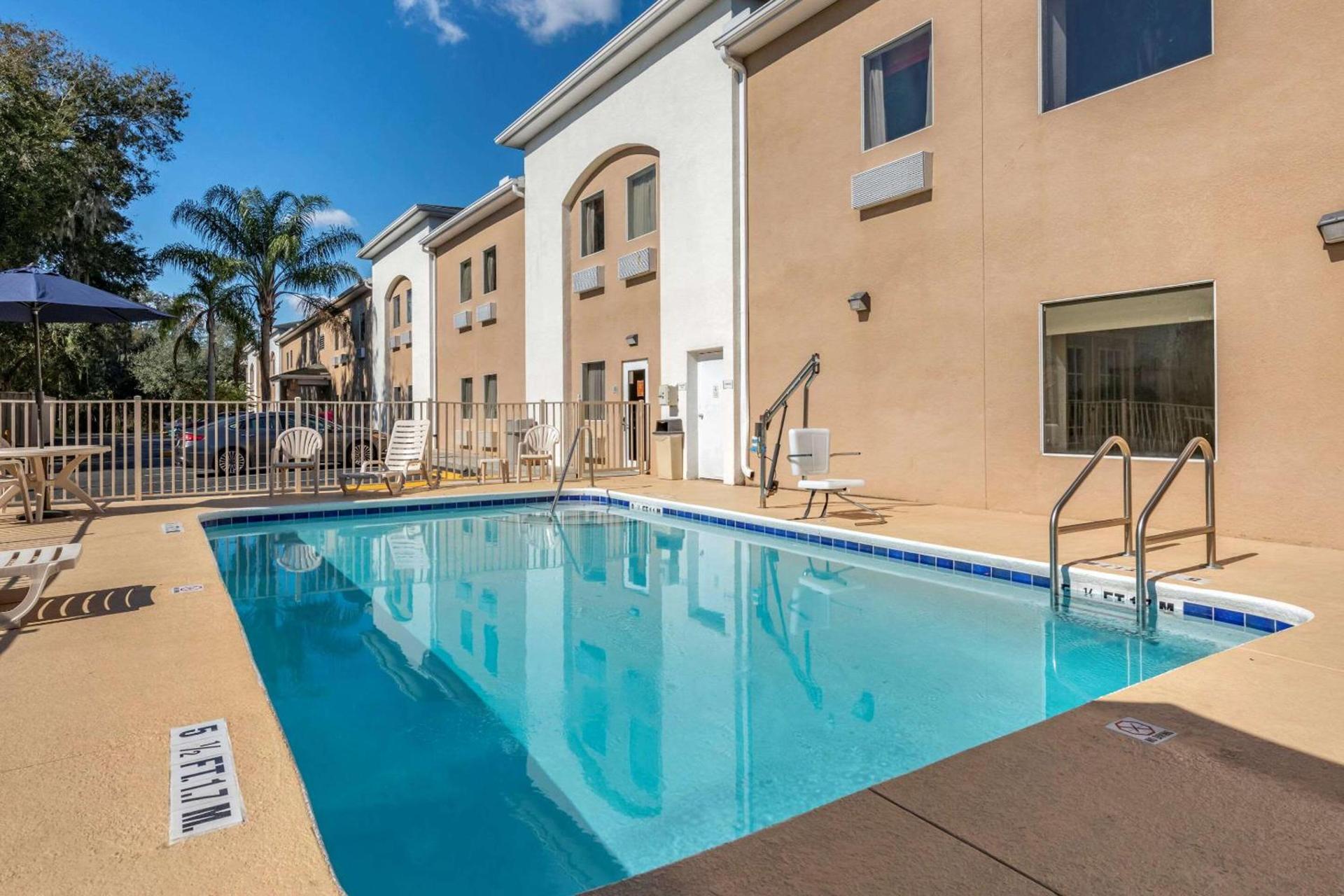 Quality Inn Zephyrhills-Dade City photo 28