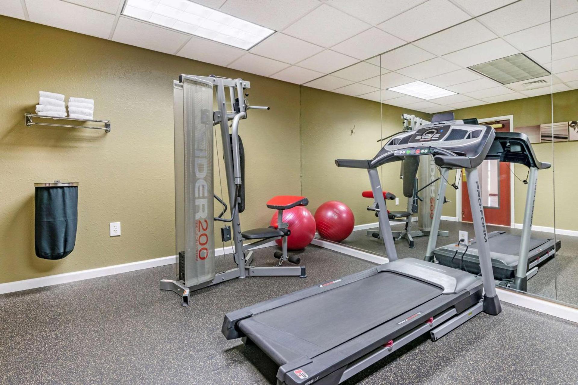 Quality Inn Zephyrhills-Dade City photo 29