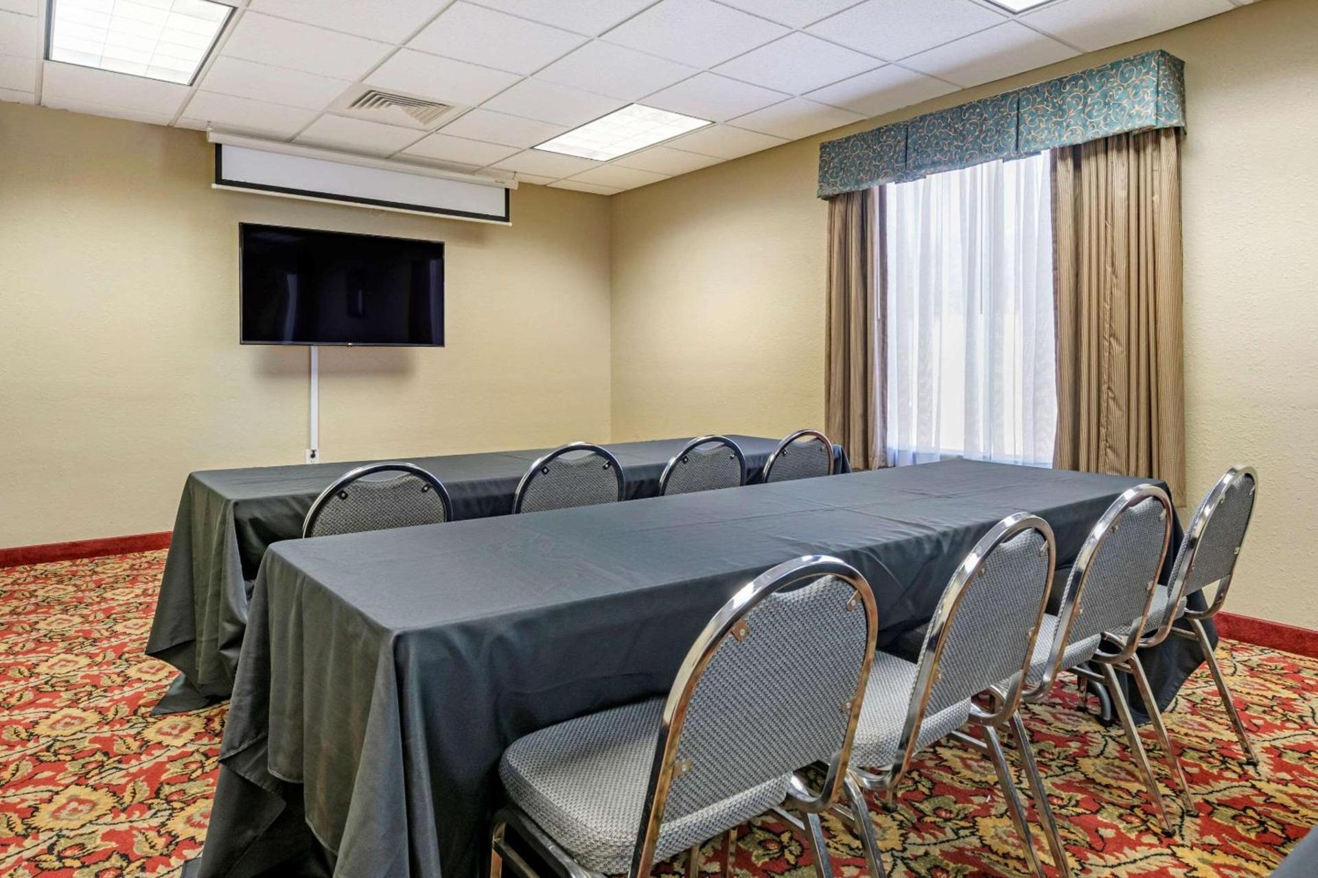 Quality Inn Zephyrhills-Dade City photo 32
