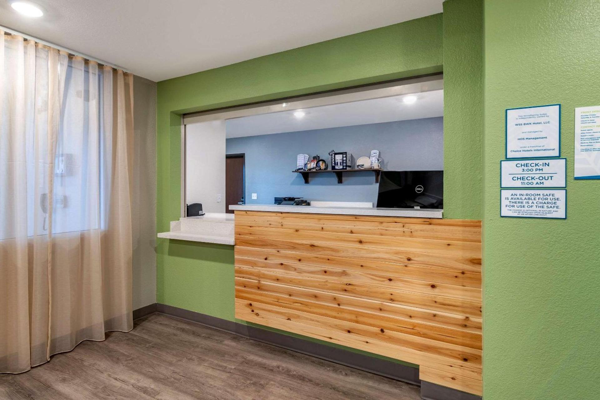 WoodSpring Suites Brunswick photo 22