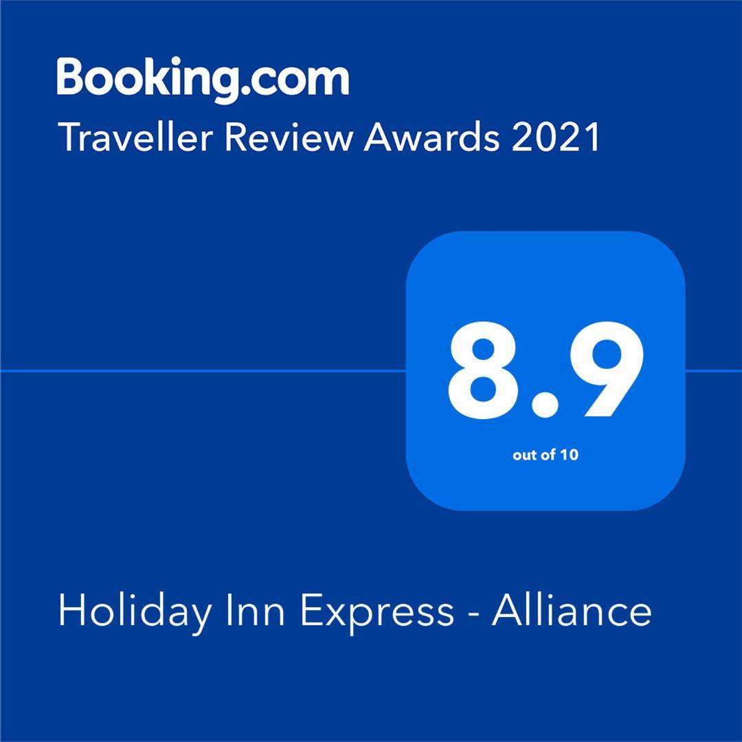 Holiday Inn Express - Alliance by IHG photo 2