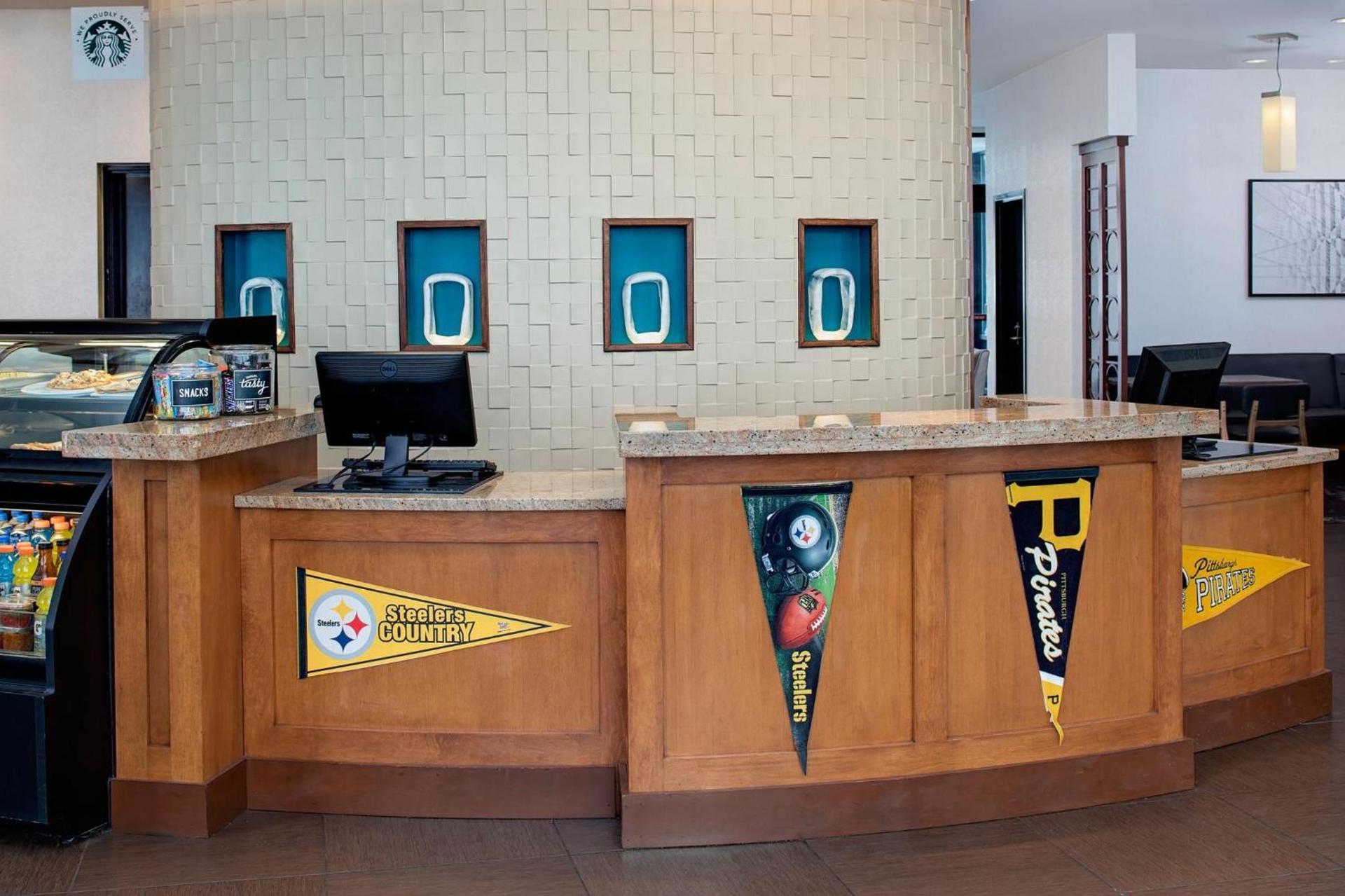 Hyatt Place Pittsburgh North Shore photo 3