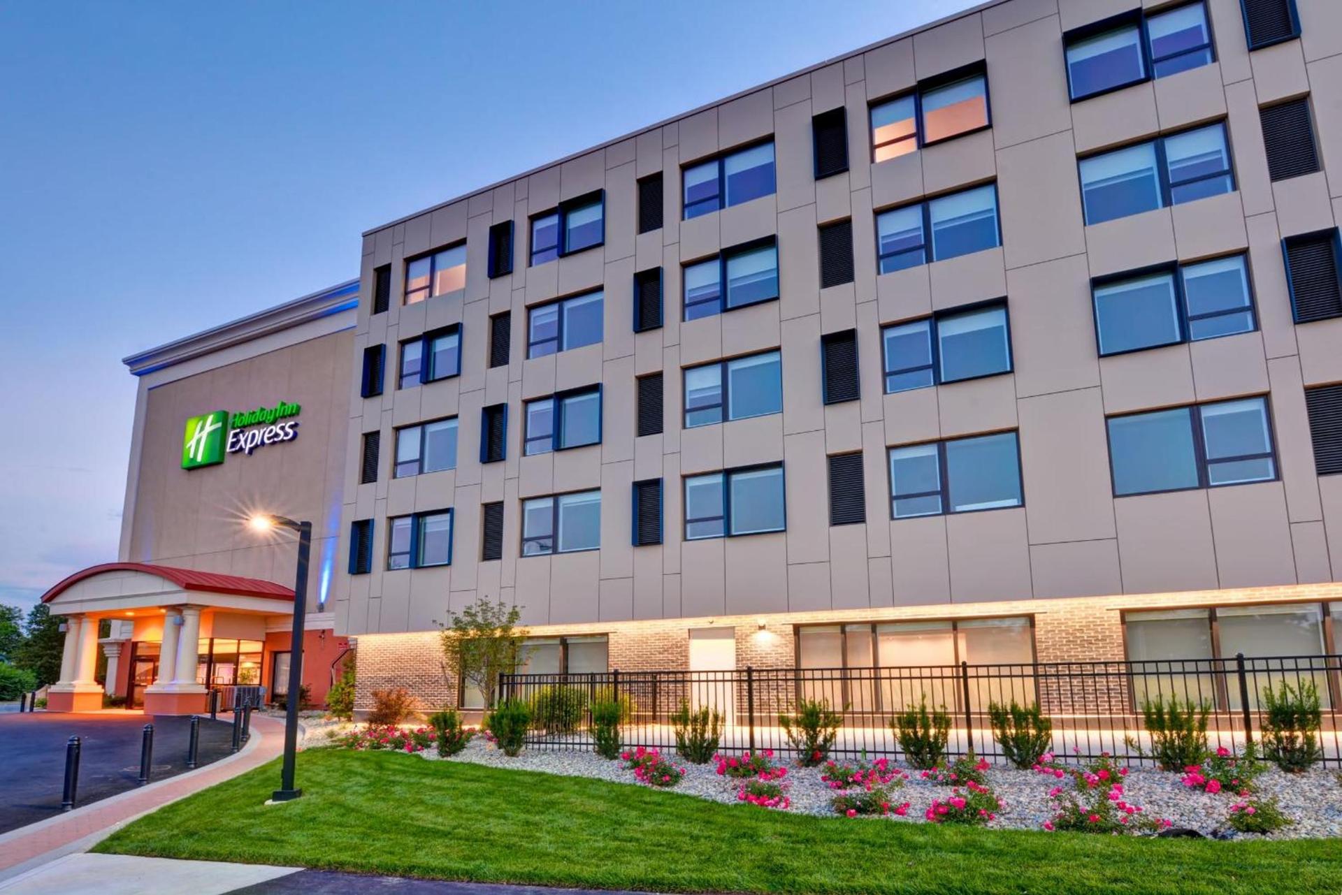 Holiday Inn Express Boston by IHG photo 4
