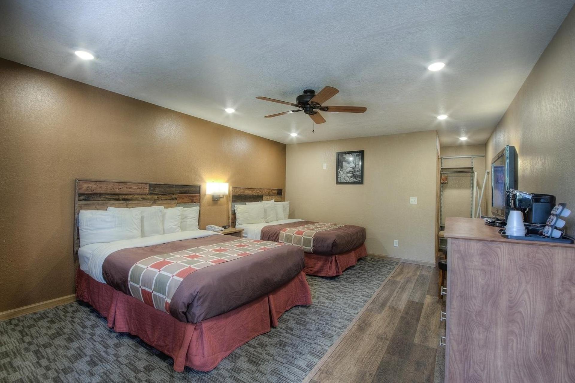Powder House Lodge photo 3