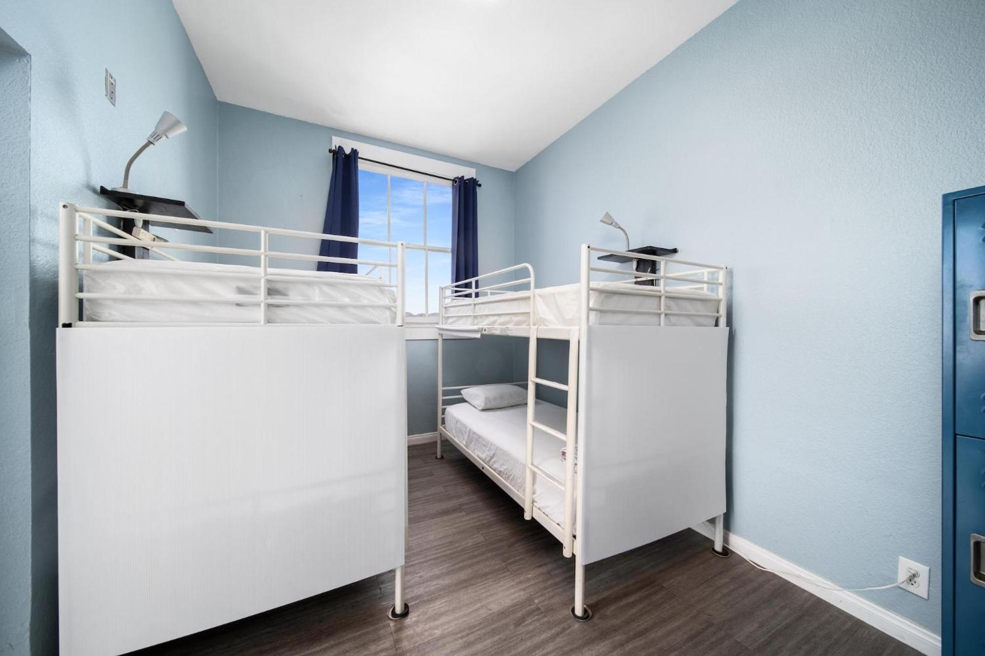 Samesun Venice Beach Hotel & Hostel photo 24