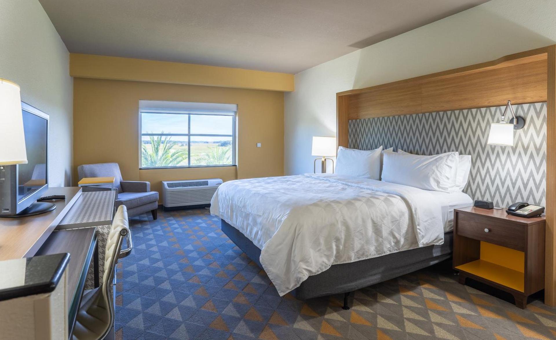 Holiday Inn Hotel & Suites Beaufort at Highway 21 by IHG photo 9