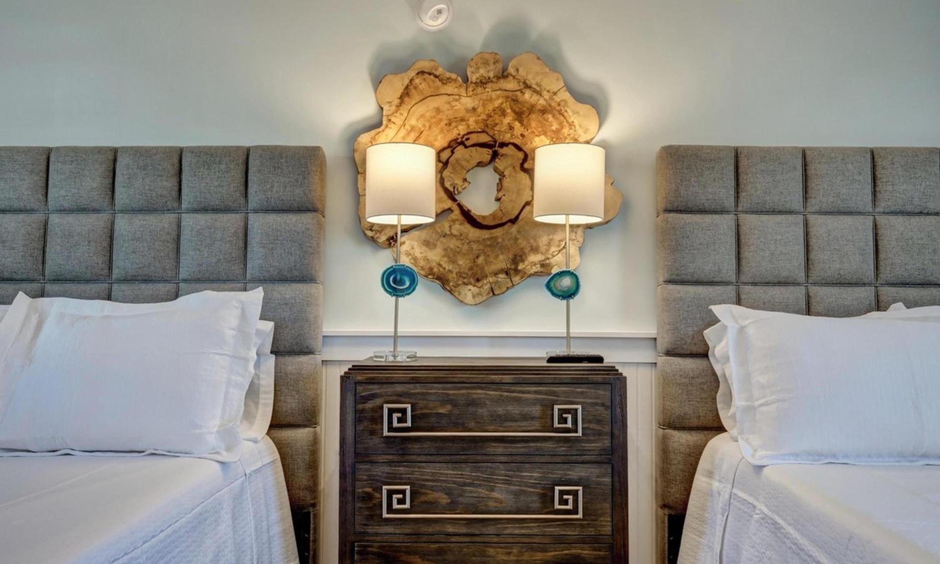 Loggerhead Inn and Suites photo 13