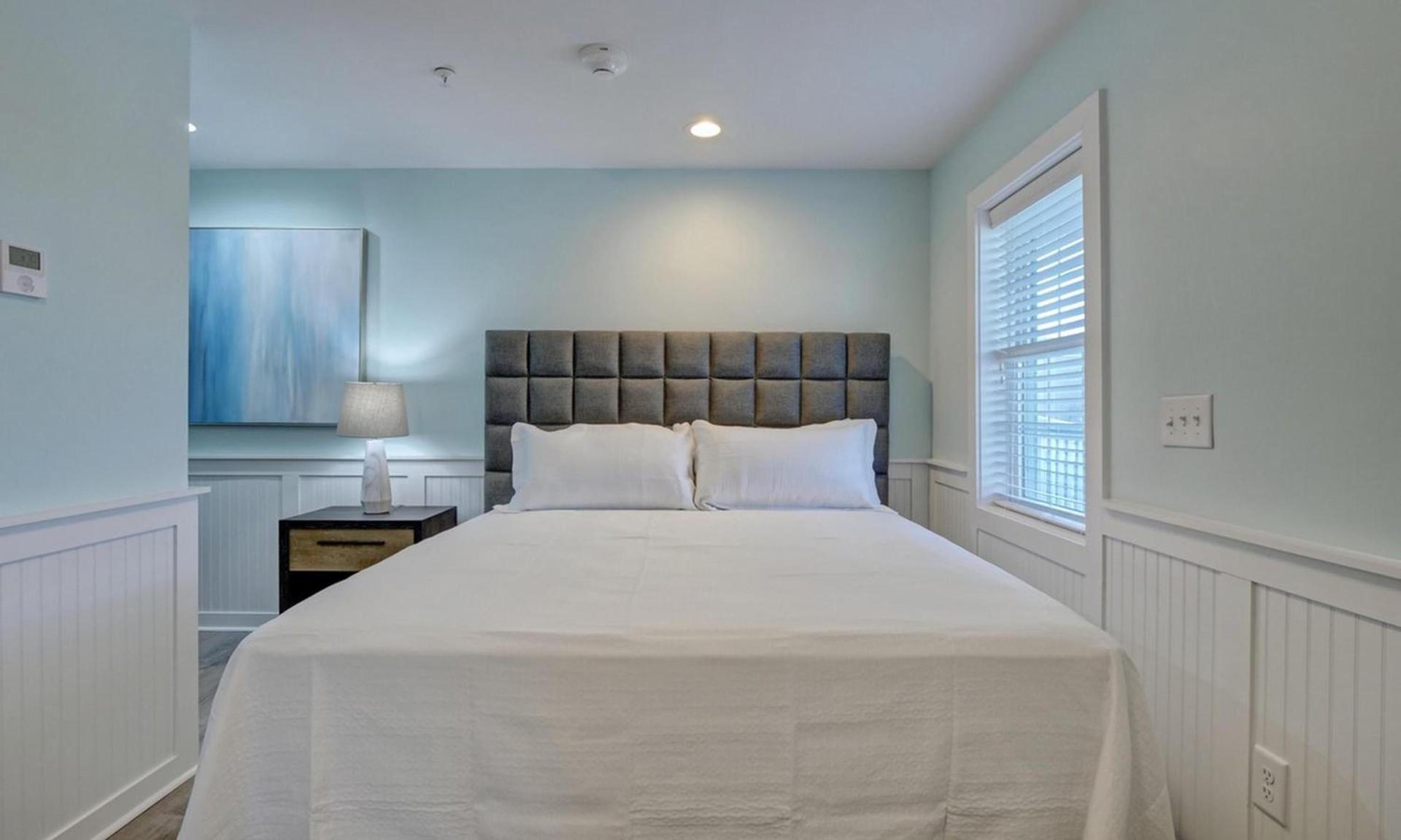Loggerhead Inn and Suites photo 41