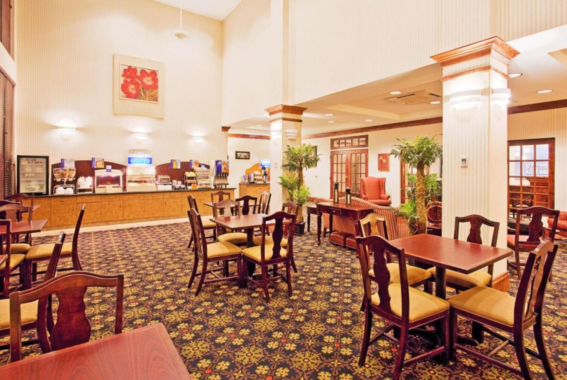 Holiday Inn Lucedale by IHG photo 6