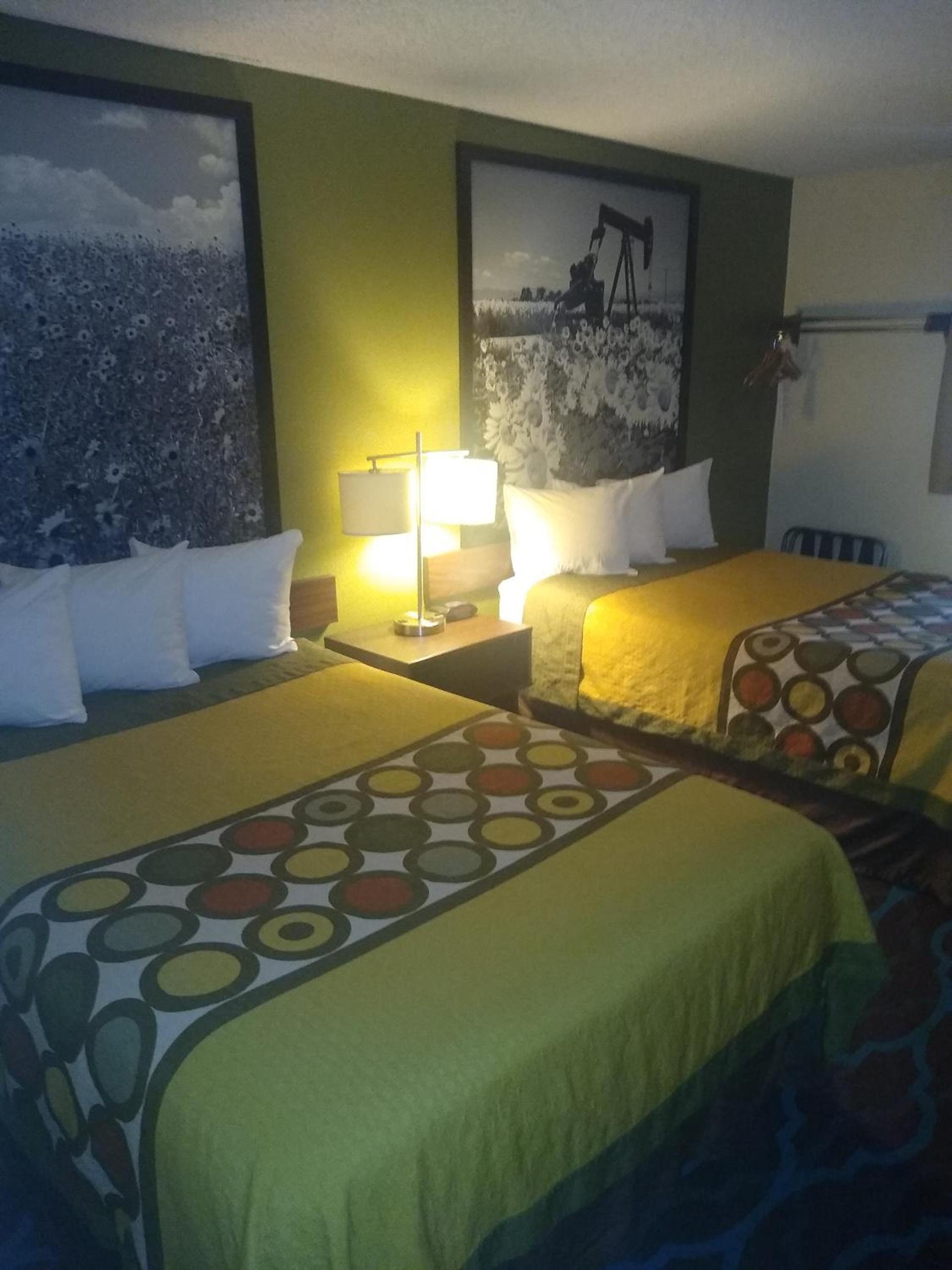 Super 8 by Wyndham Craig photo 15
