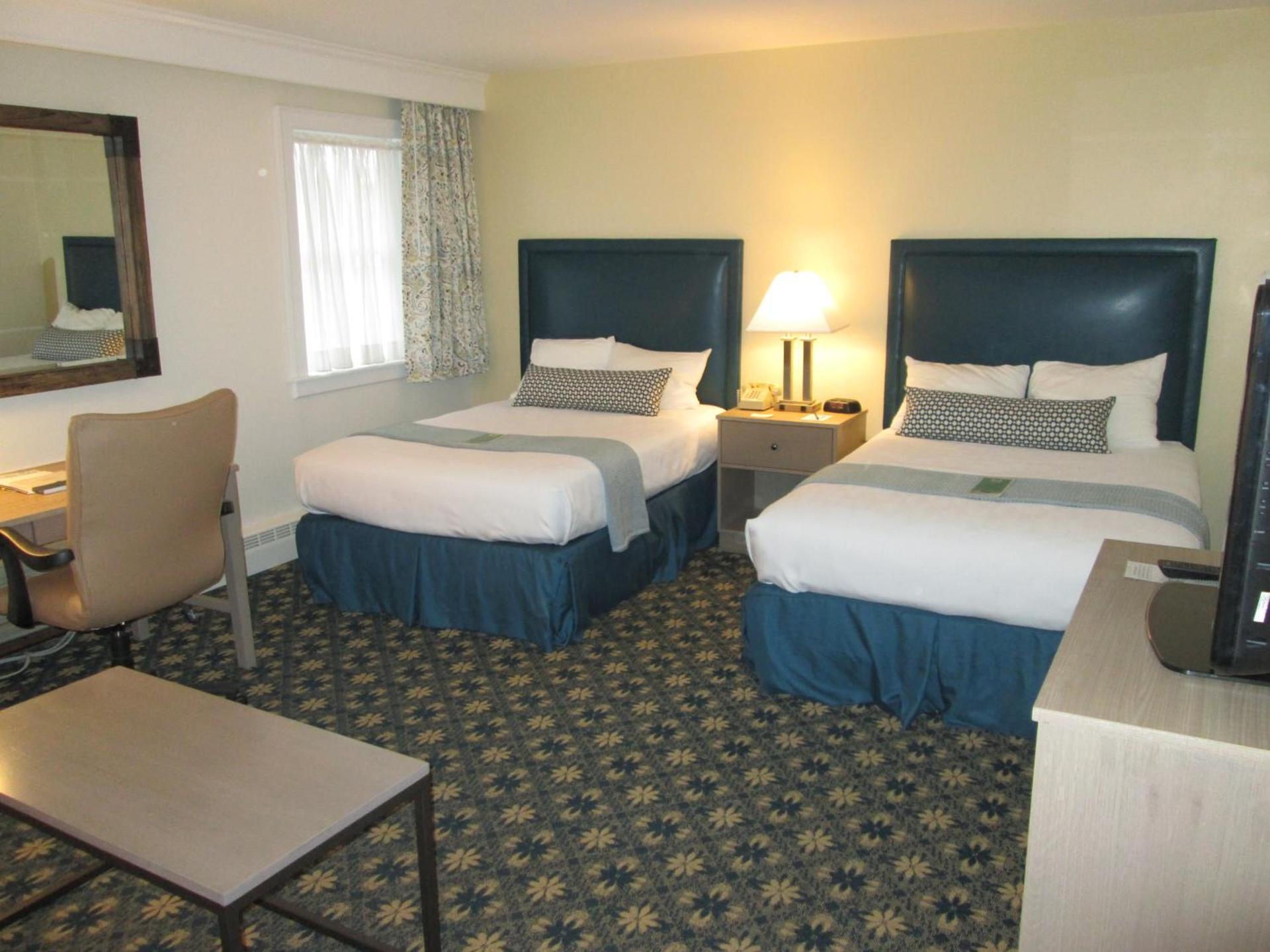 Middlebury Inn photo 6