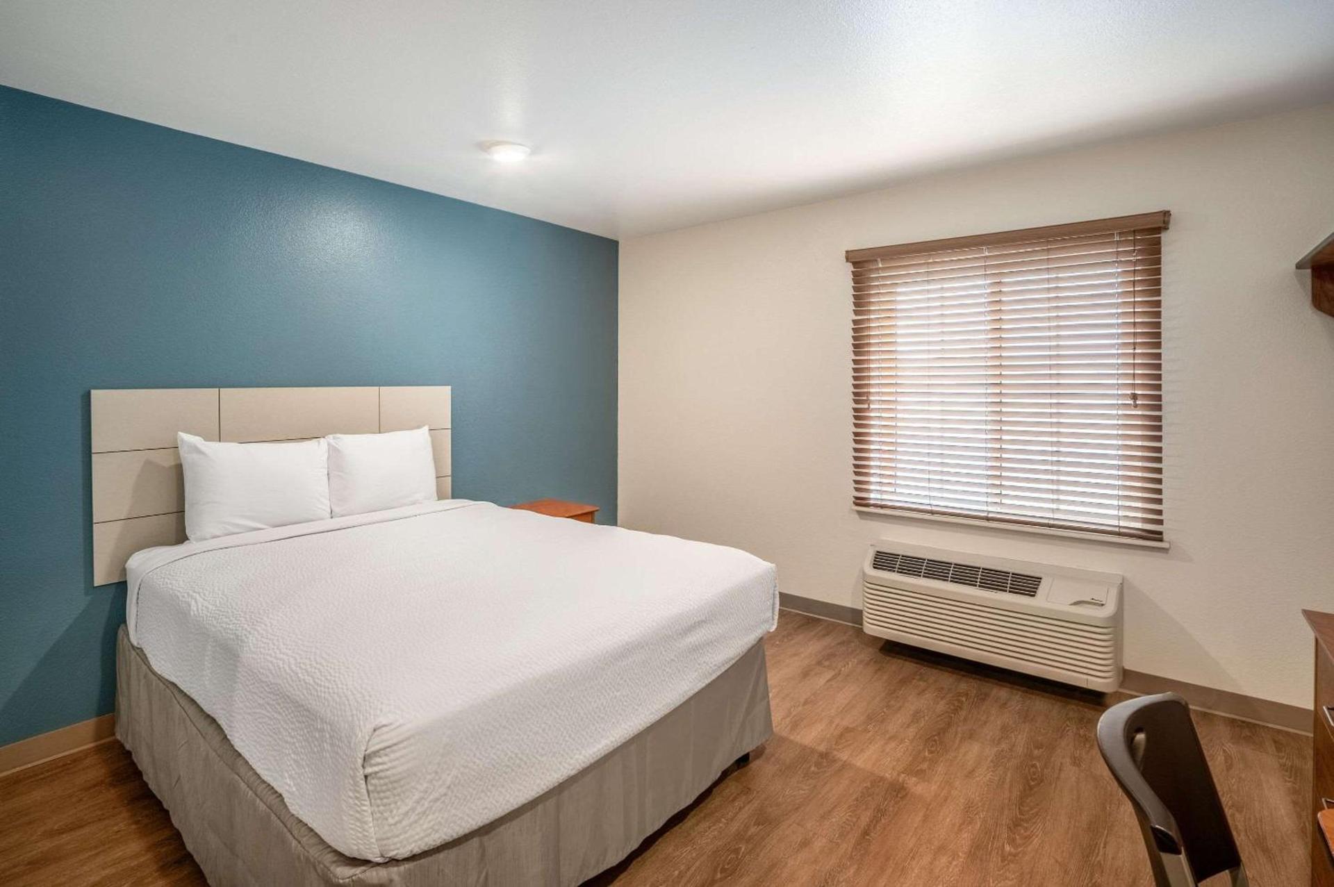 WoodSpring Suites Corpus Christi photo 11