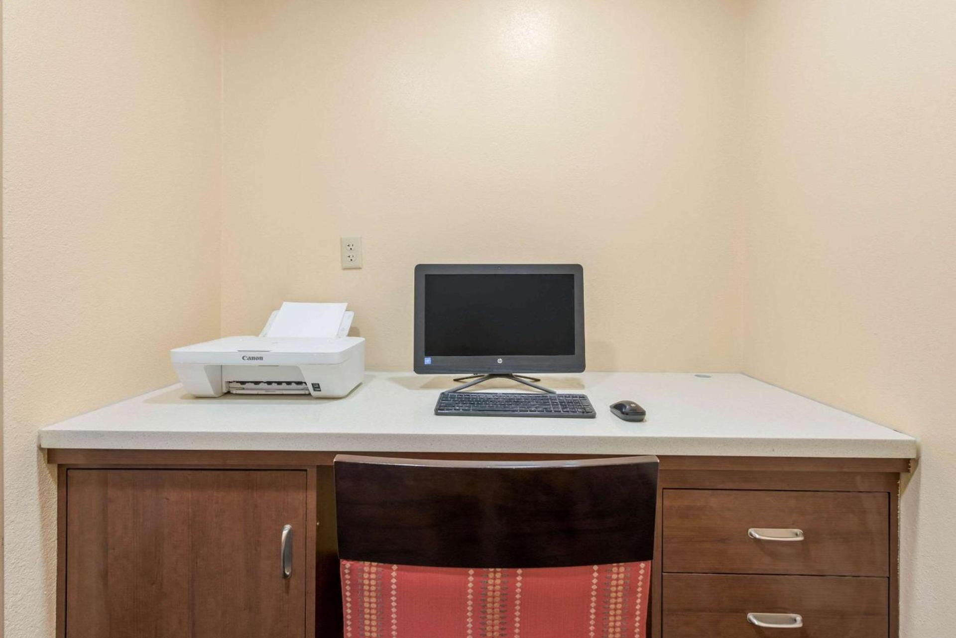 Comfort Inn Grove City - Columbus South photo 21