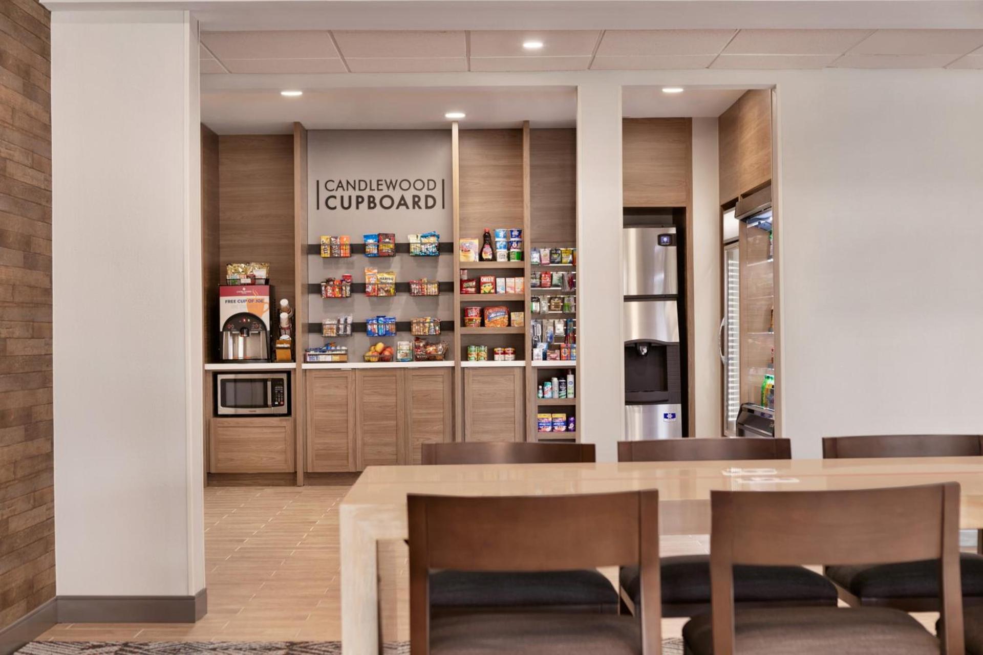 Candlewood Suites Fayetteville Fort Bragg by IHG photo 41