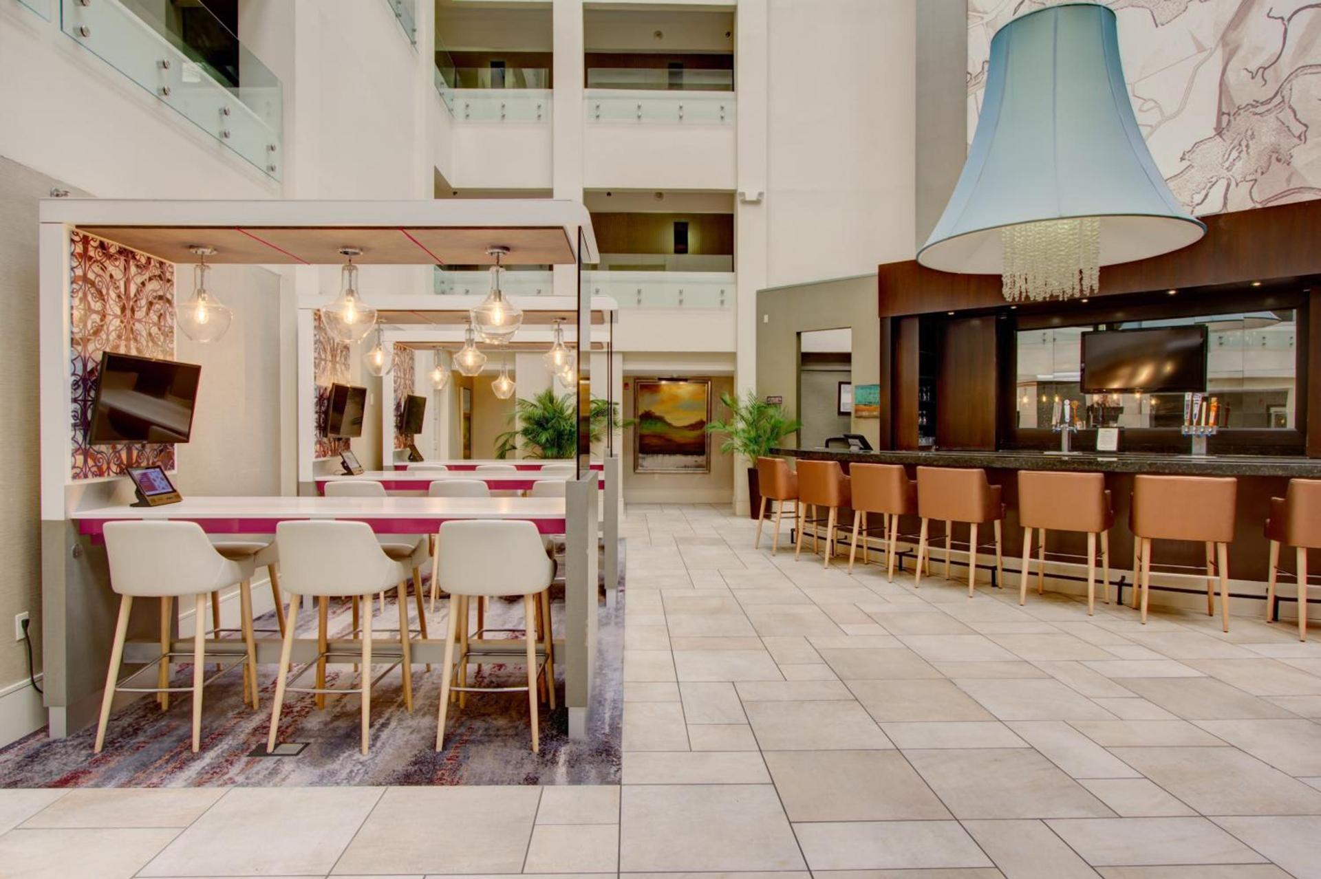 Crowne Plaza Charleston by IHG photo 25