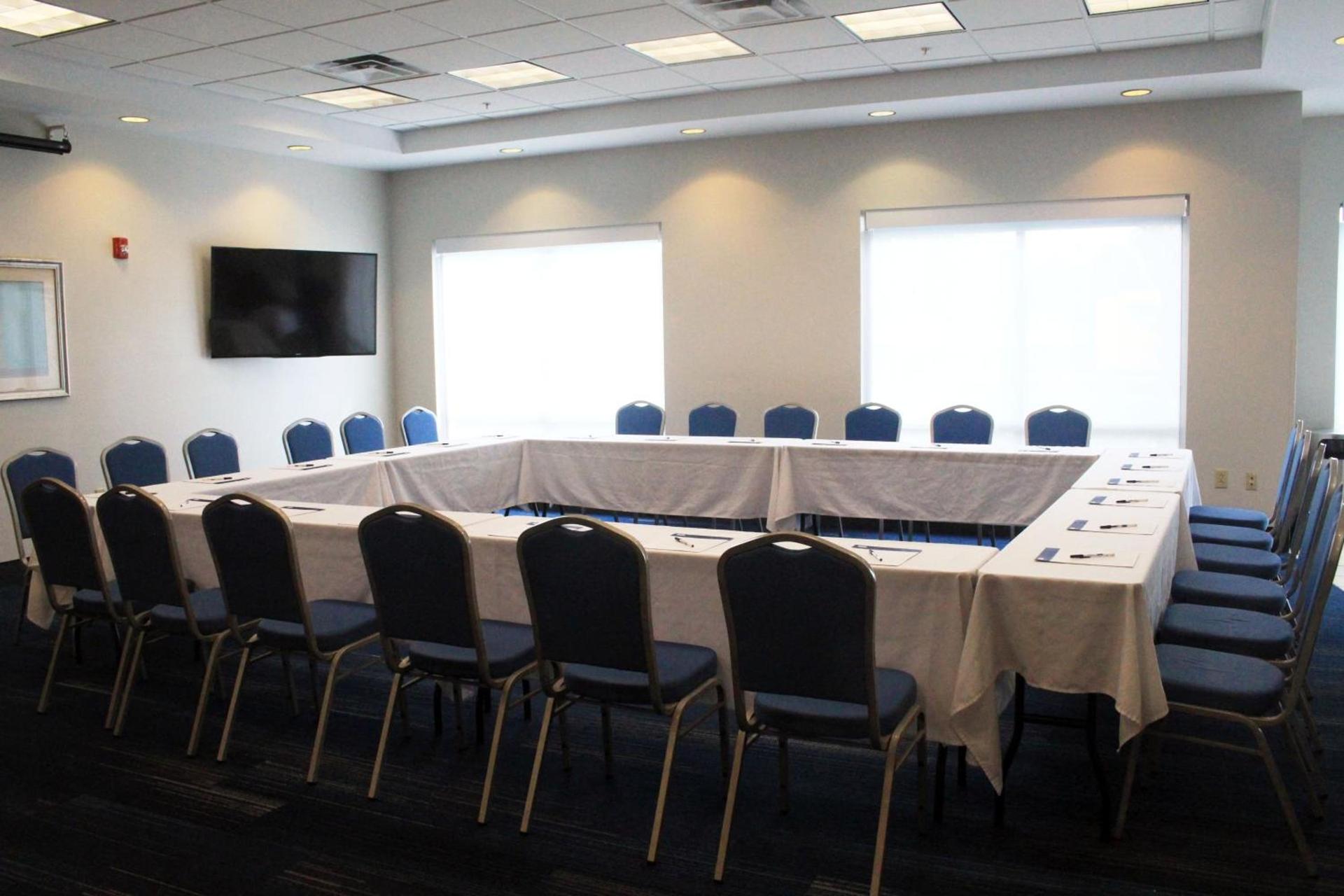 Holiday Inn Express Leland - Wilmington Area by IHG photo 82