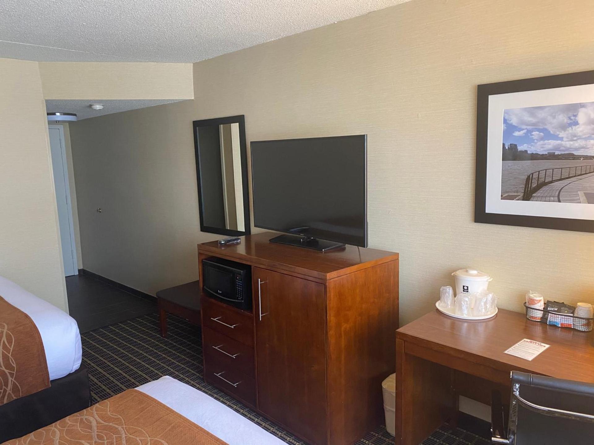 Comfort Inn Springfield photo 7