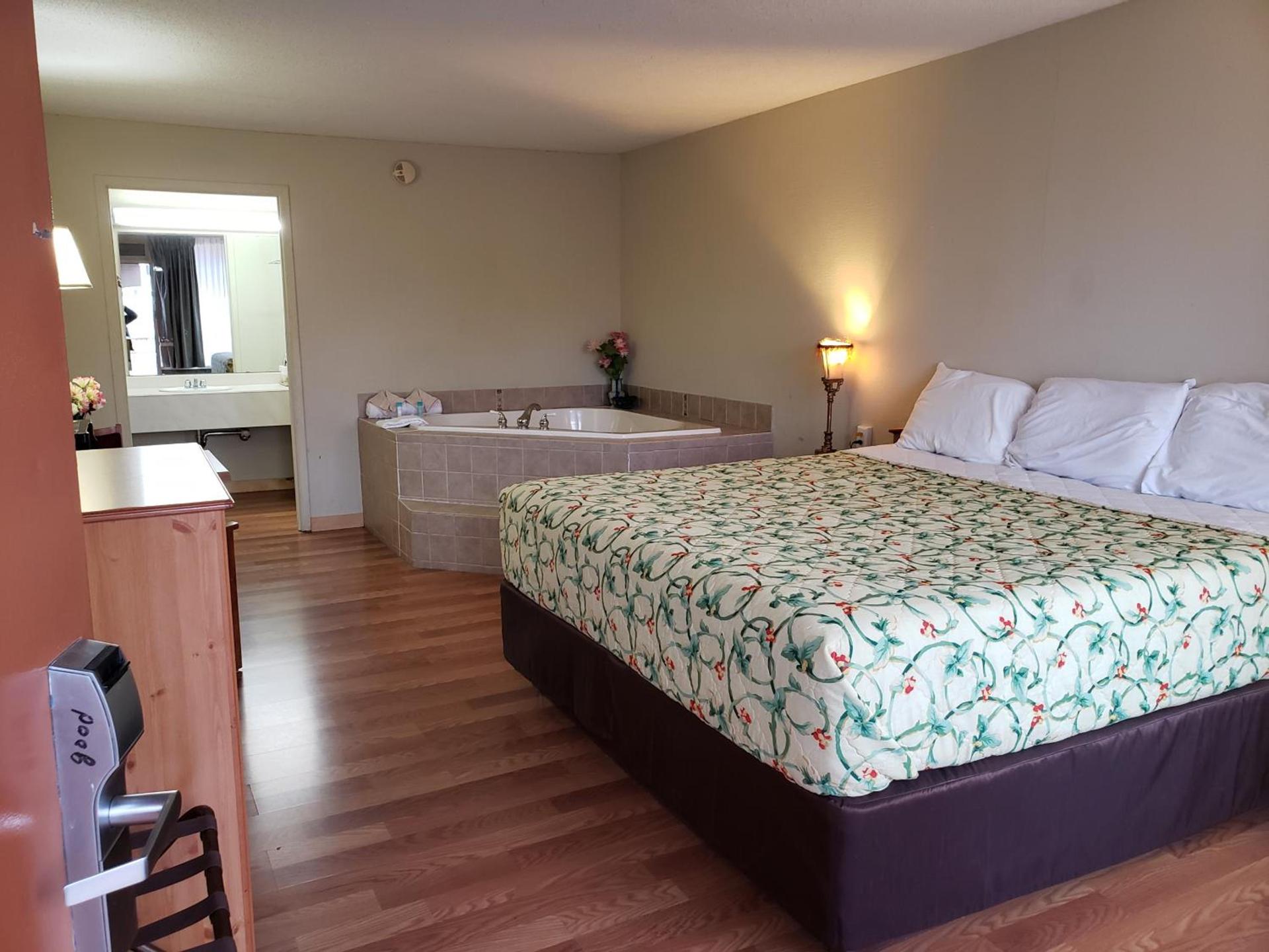 Mountain Home Inn photo 7
