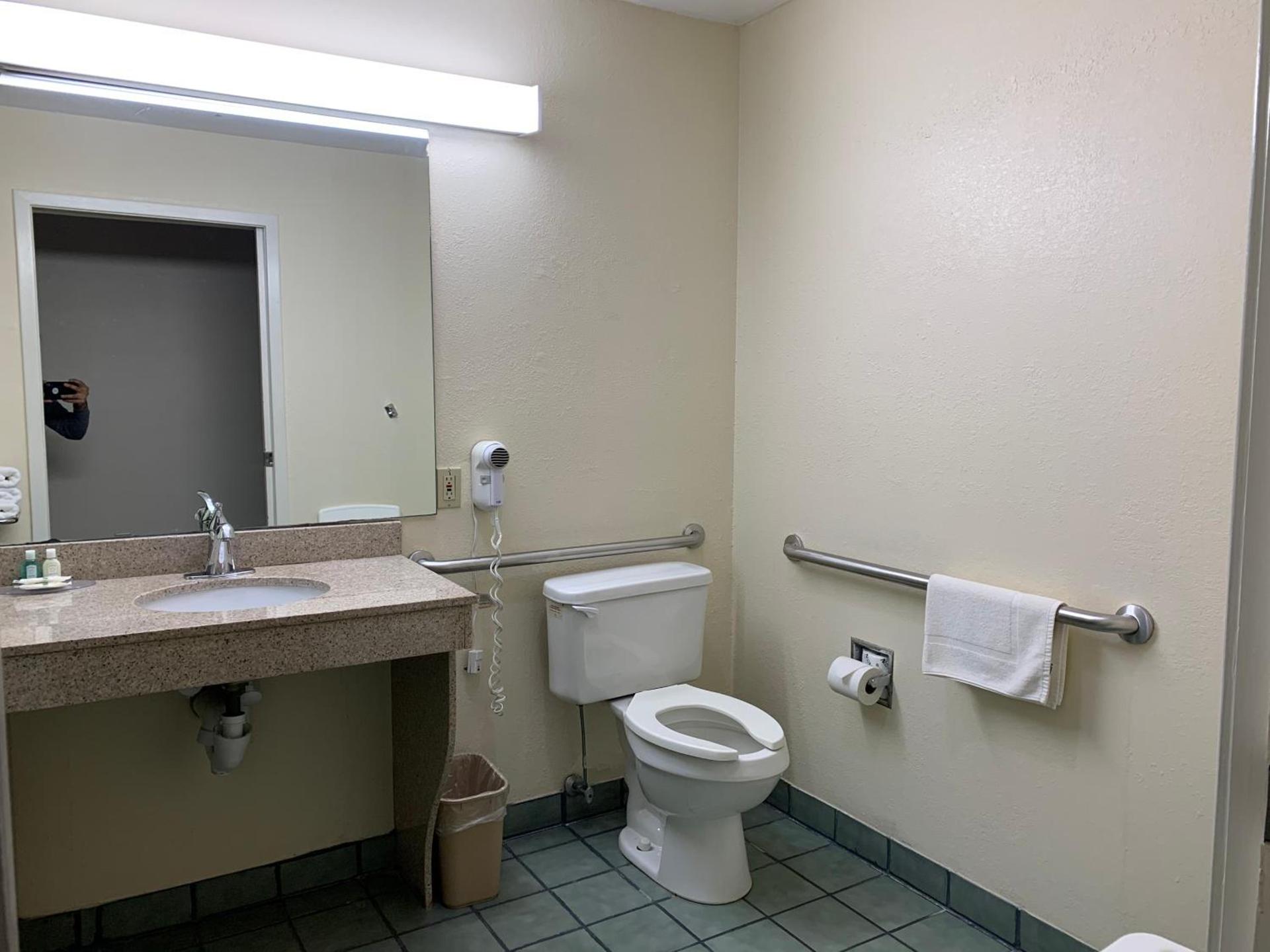 Quality Inn Montgomery South photo 15