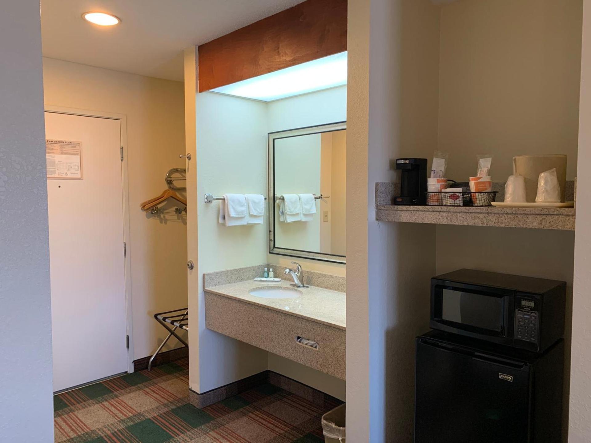 Quality Inn Montgomery South photo 11