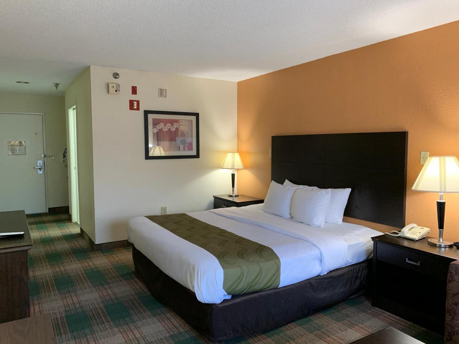 Quality Inn Montgomery South photo 14