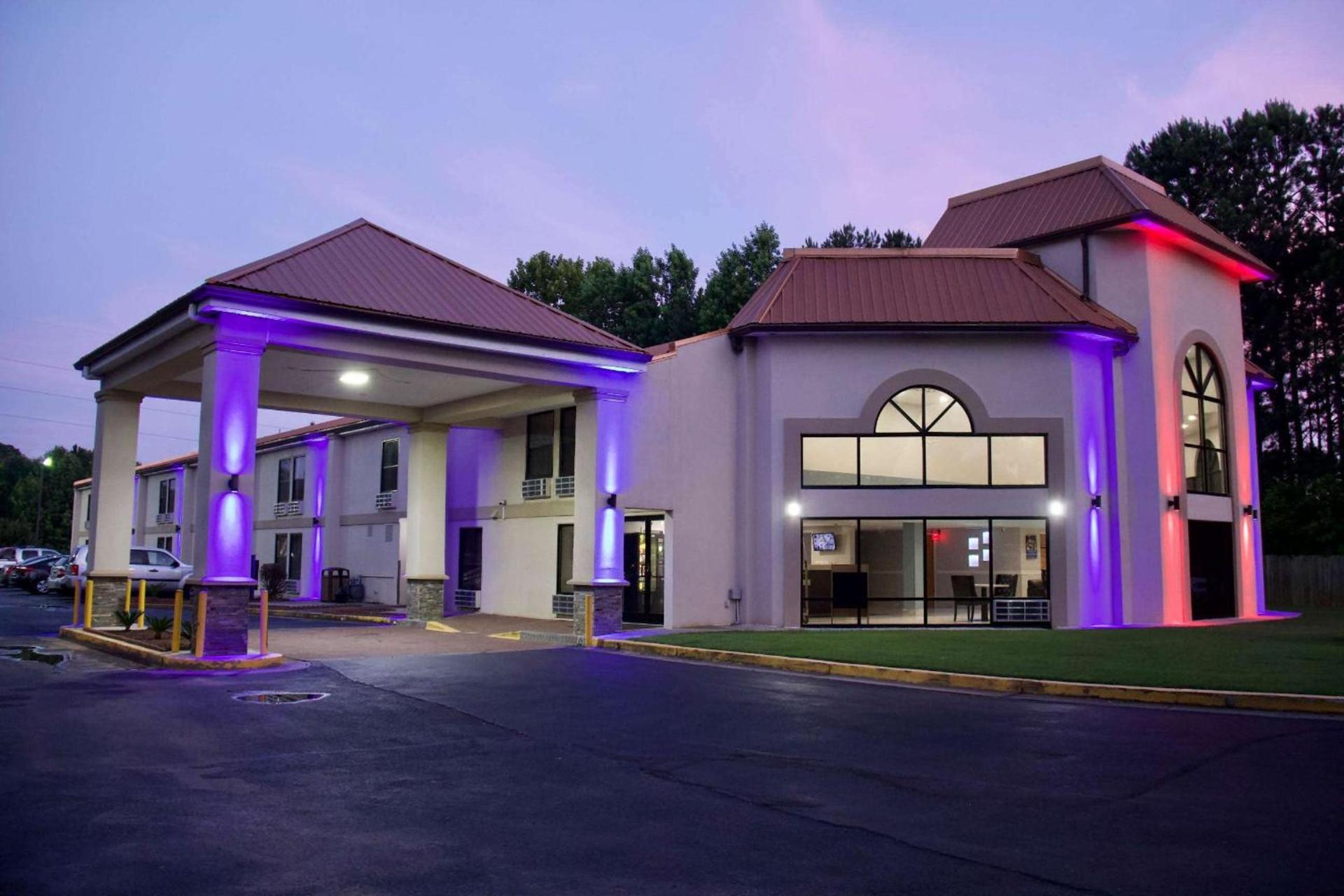 Motel 6-Suwanee, GA - Gwinnett Center photo 4