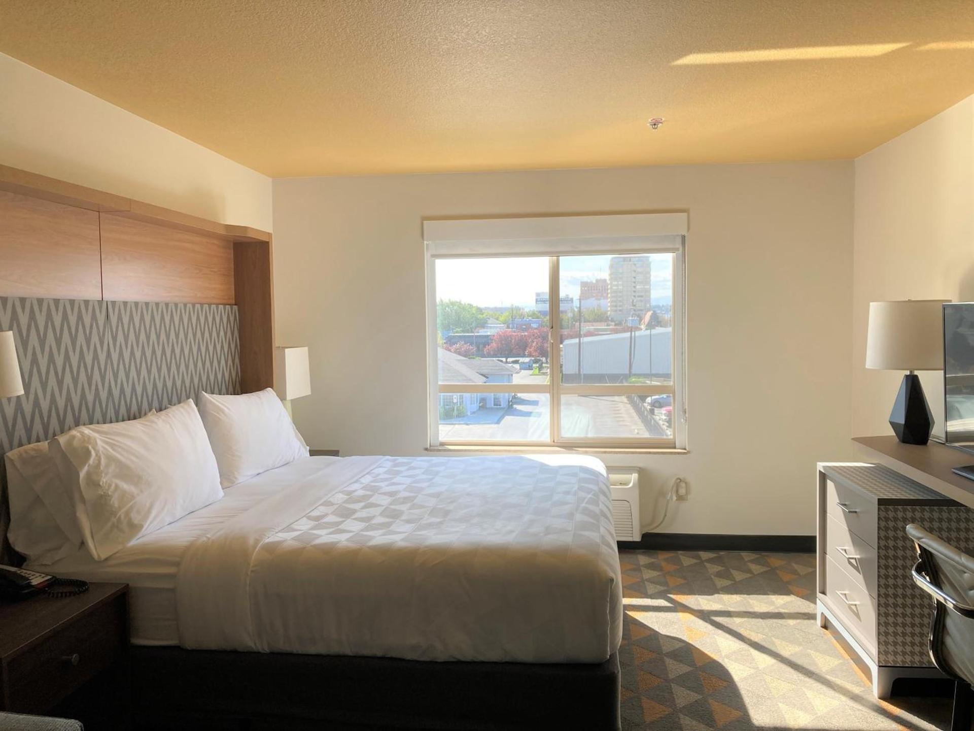 Holiday Inn Yakima by IHG photo 54