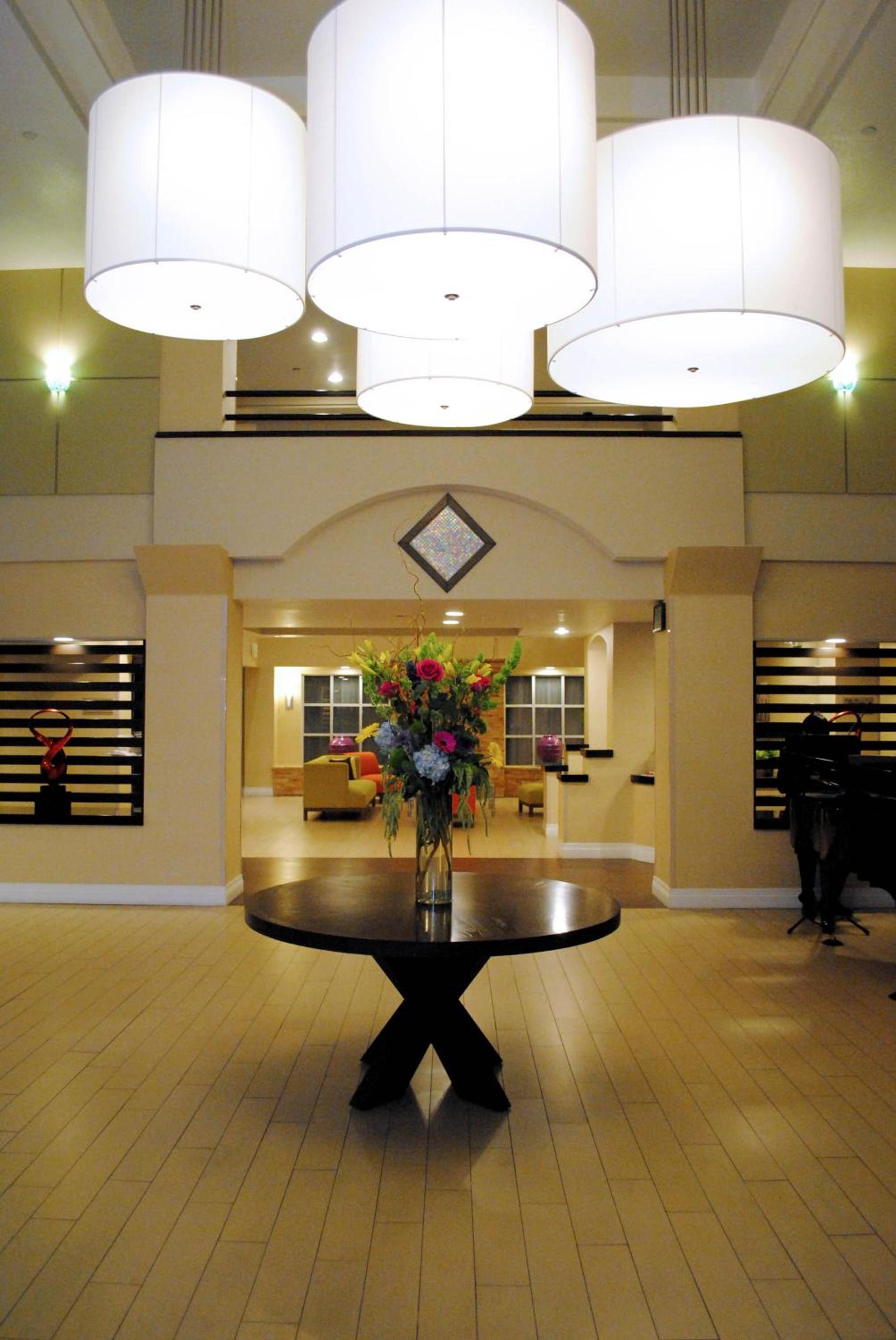 DoubleTree by Hilton Chatsworth photo 4