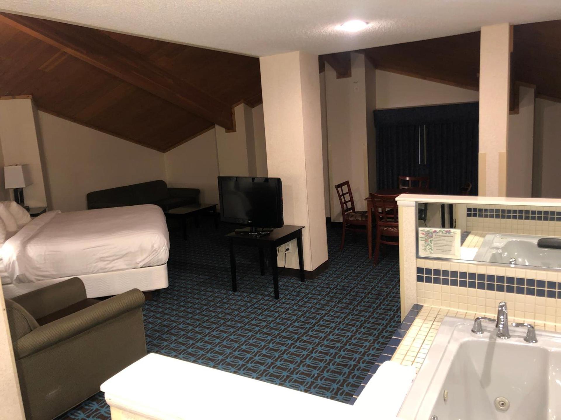 Baymont by Wyndham Howell/Brighton photo 20