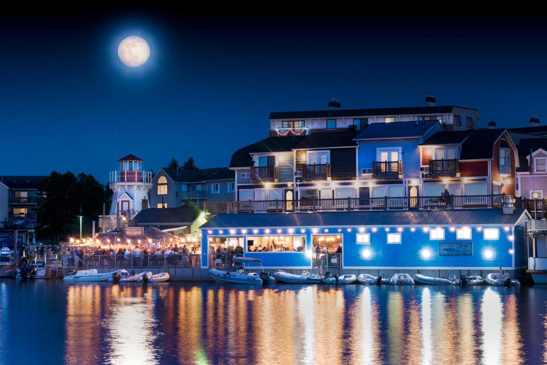 Old Harbor Inn photo 14