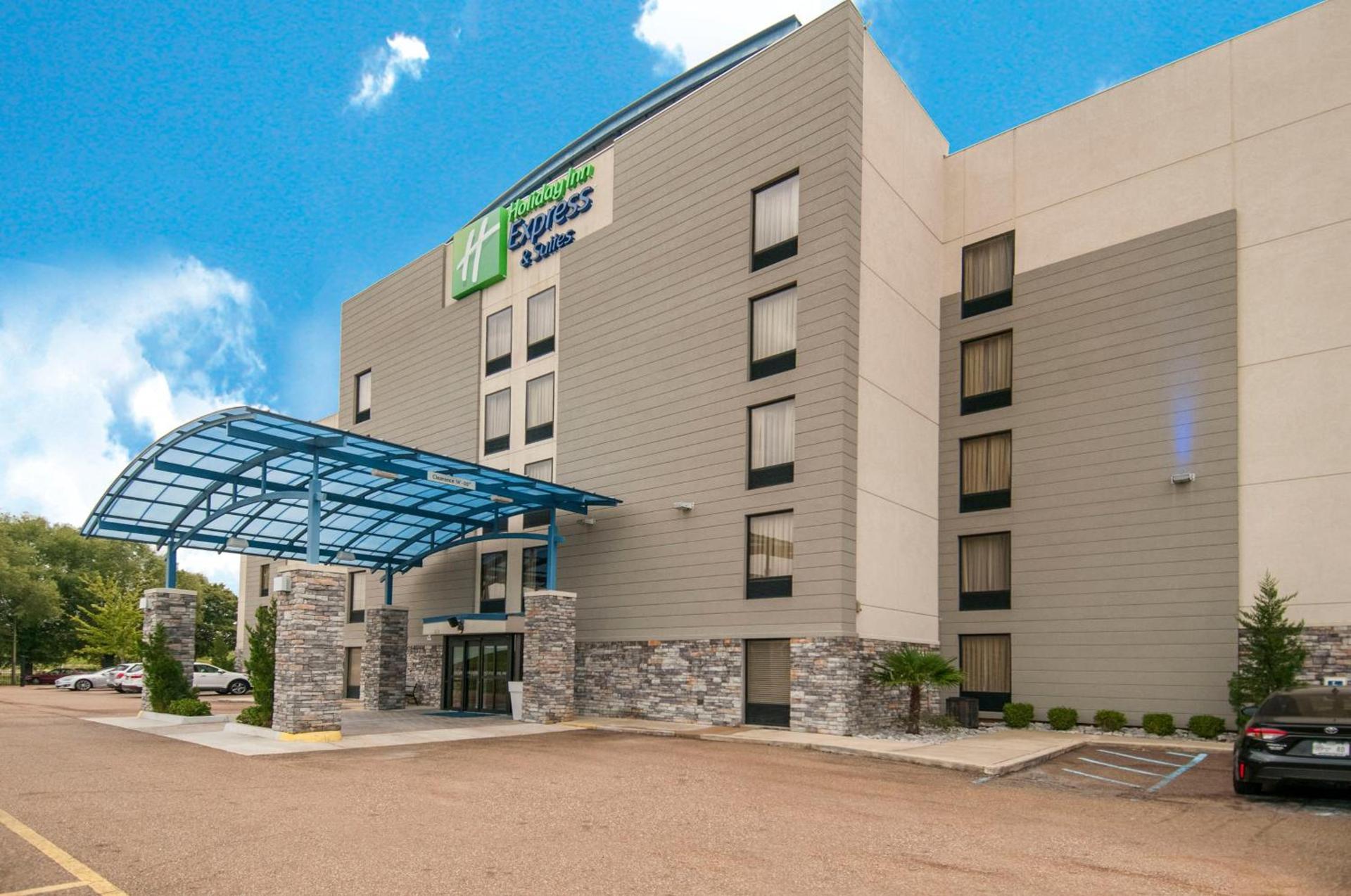 Holiday Inn Express & Suites Jackson Downtown - Coliseum by IHG photo 41