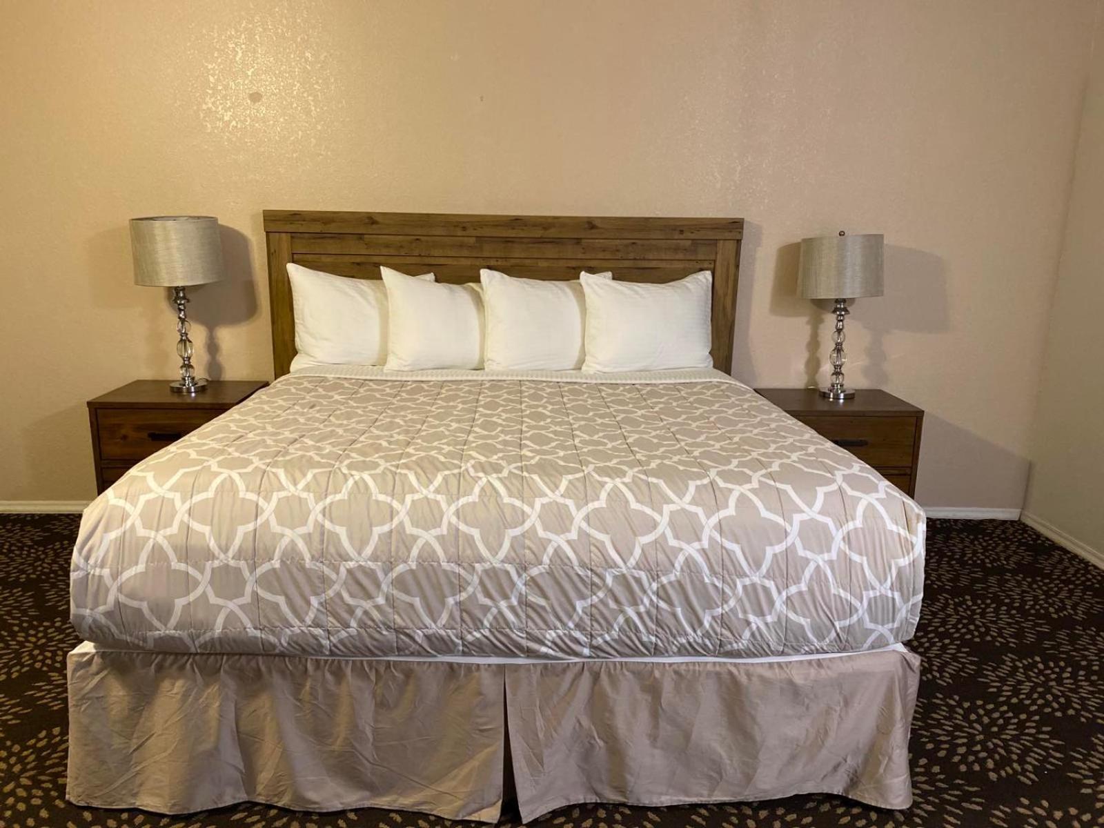 Eagle Hotel photo 11