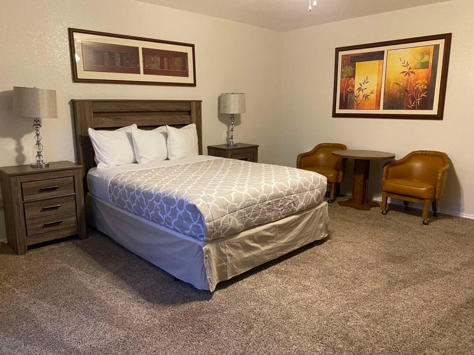 Eagle Hotel photo 8