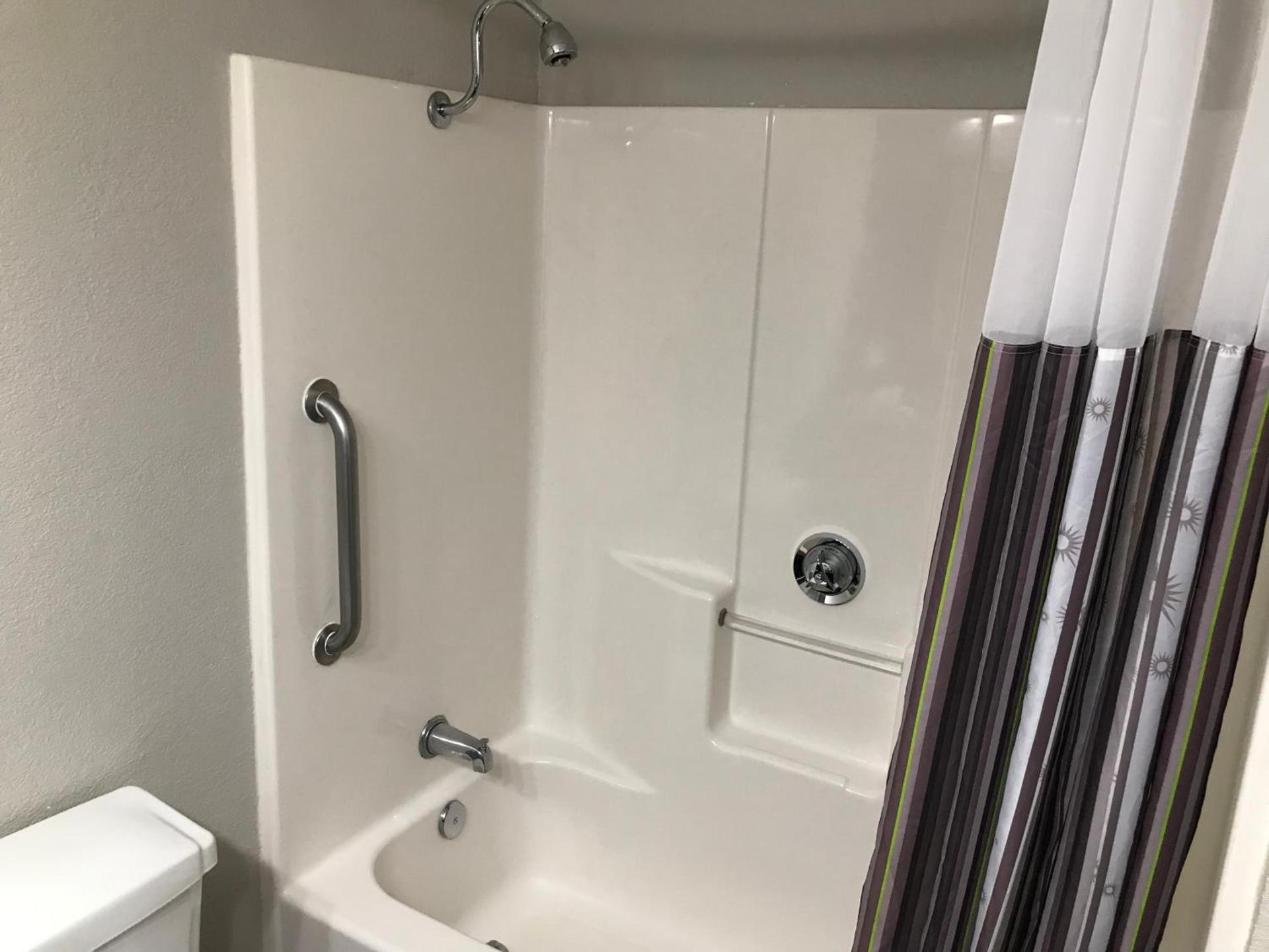 La Quinta by Wyndham Orlando Universal area - Free Shuttle to Universal photo 41